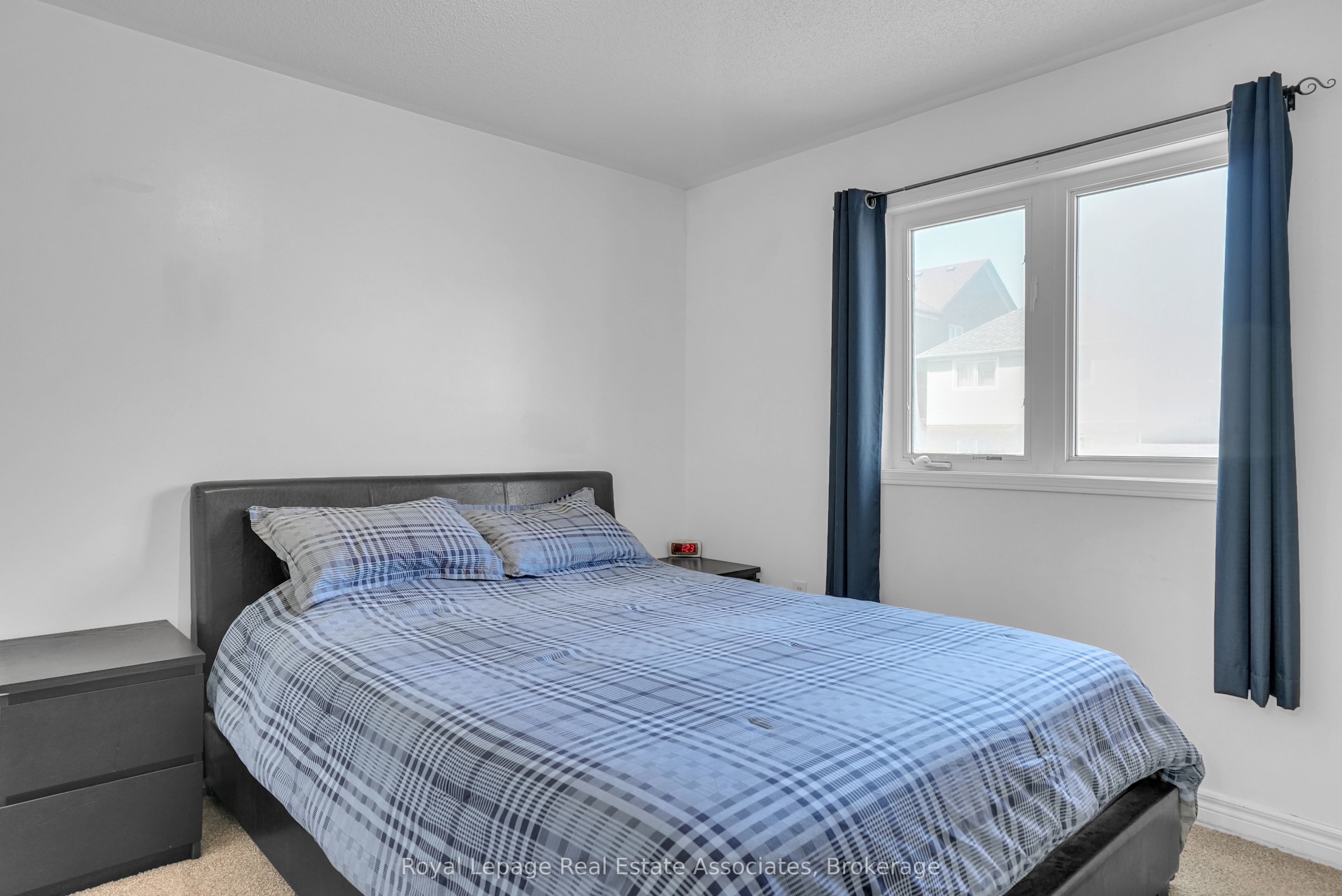 1128 Kell Street Property Photo 7