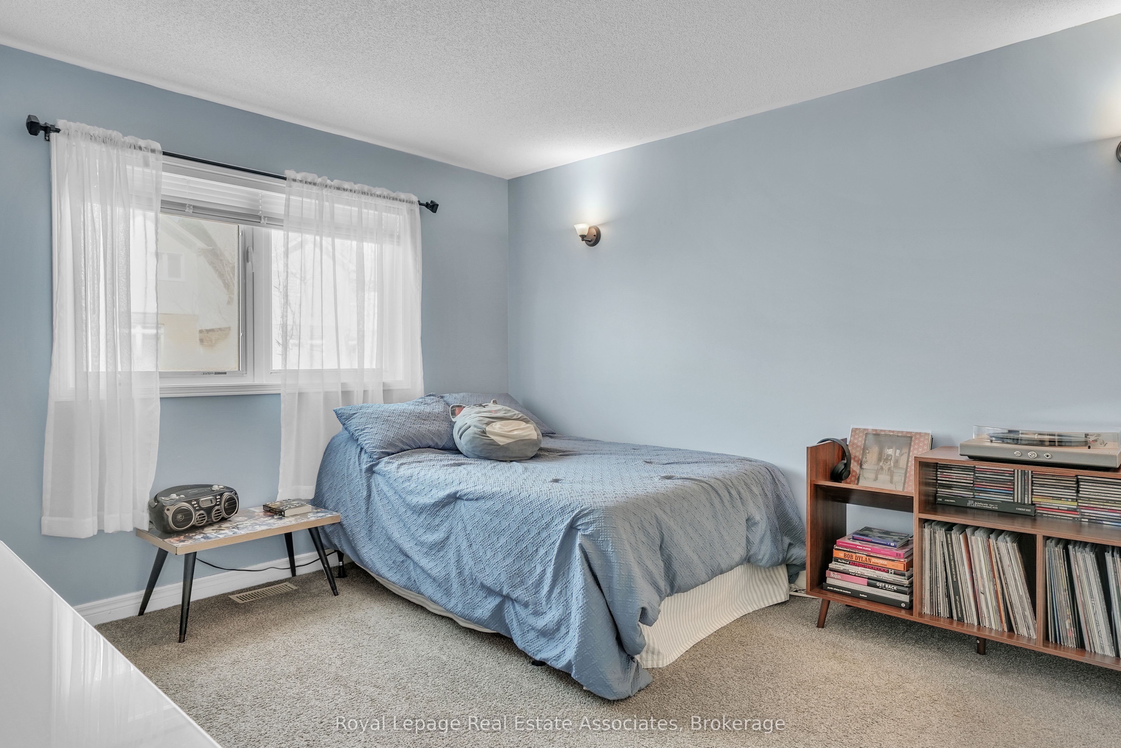 1128 Kell Street Property Photo 9