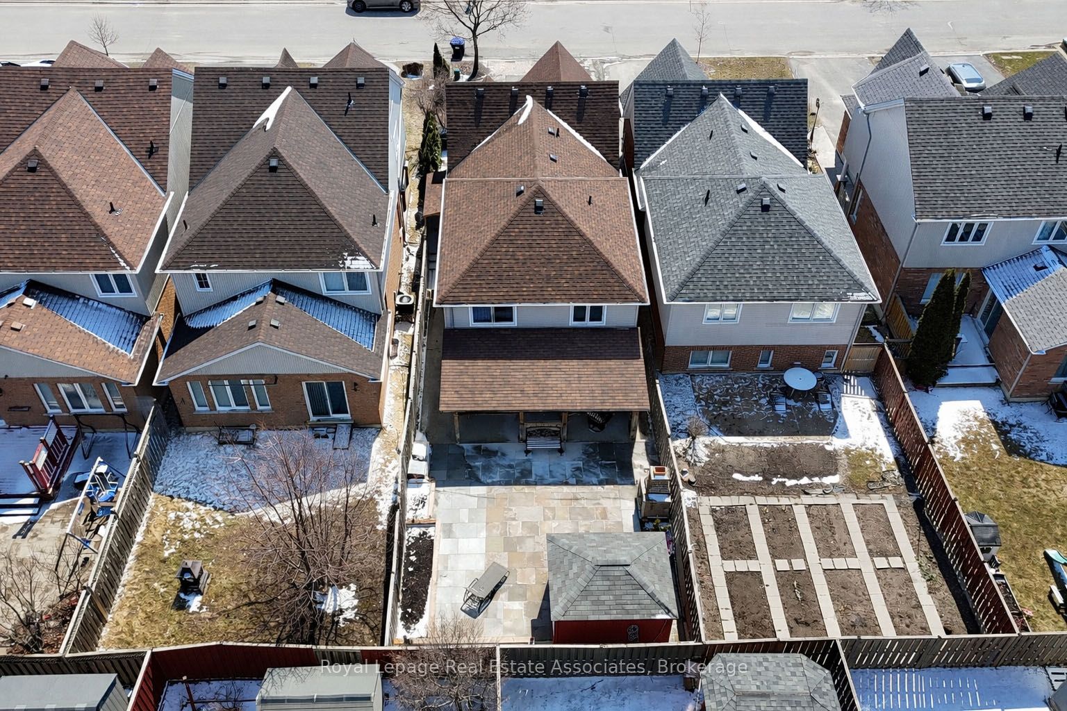 1128 Kell Street Property Photo 18