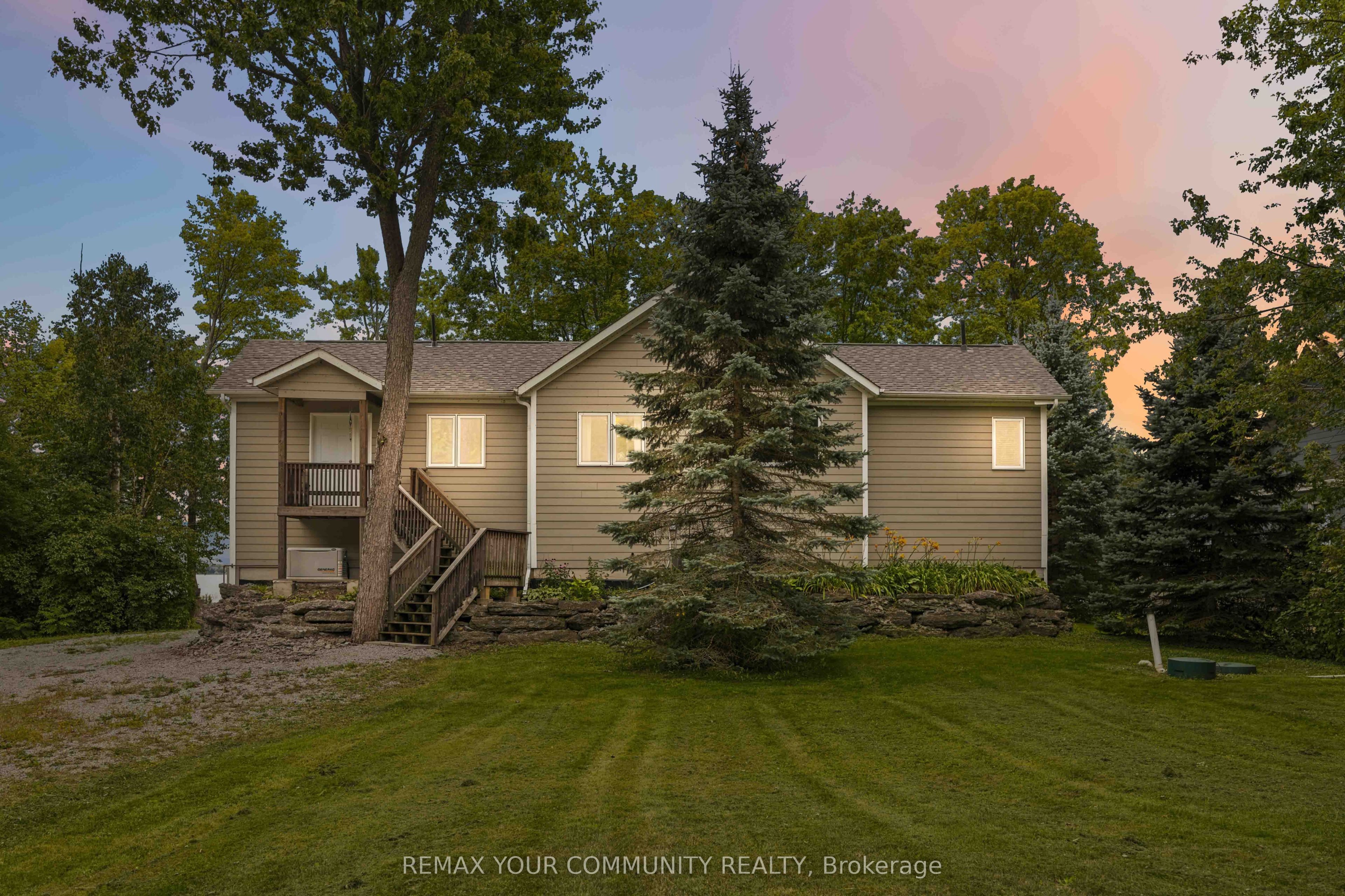 386 Bear Road Property Photo 5