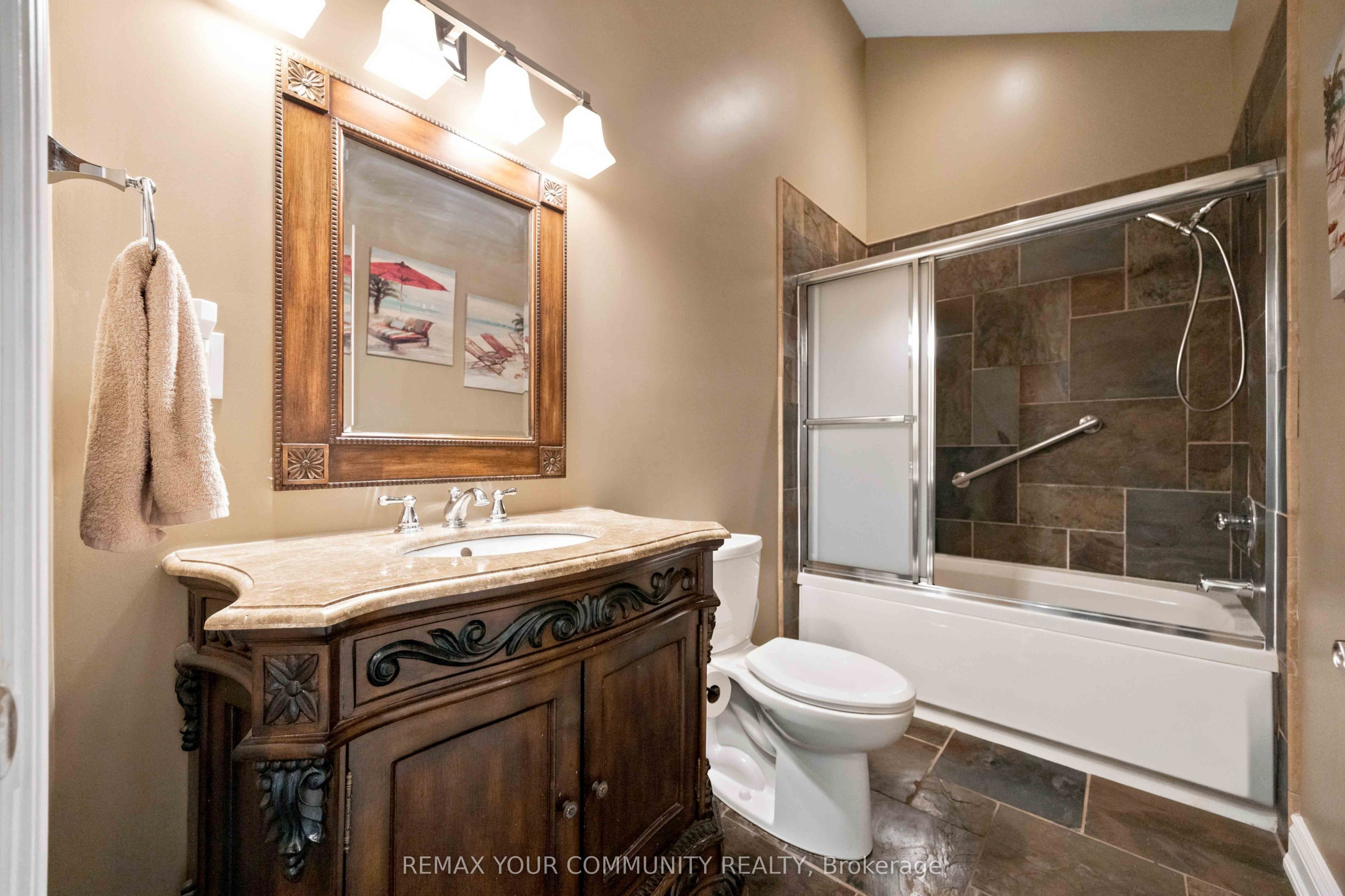 386 Bear Road Property Photo 16