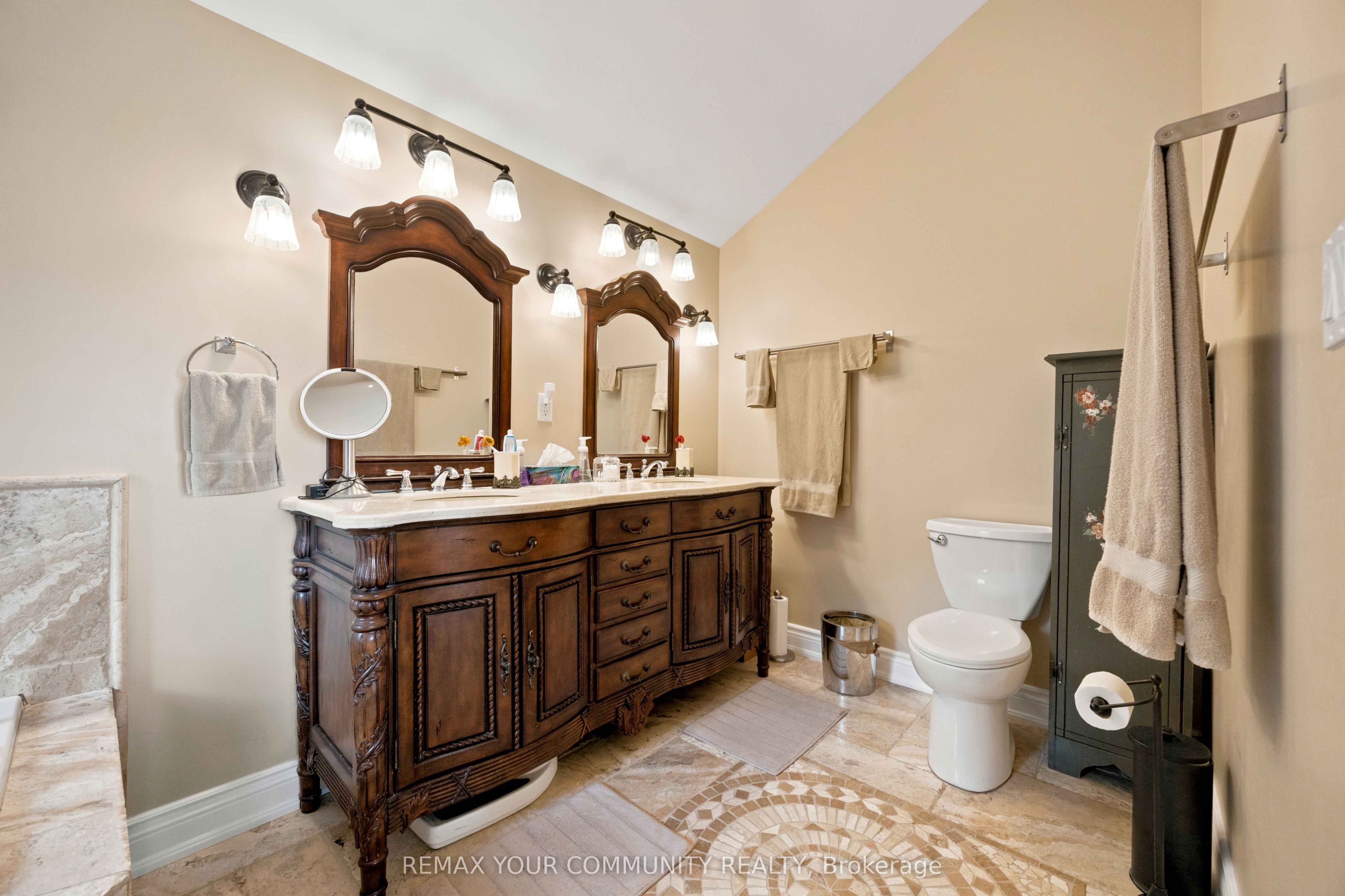 386 Bear Road Property Photo 22