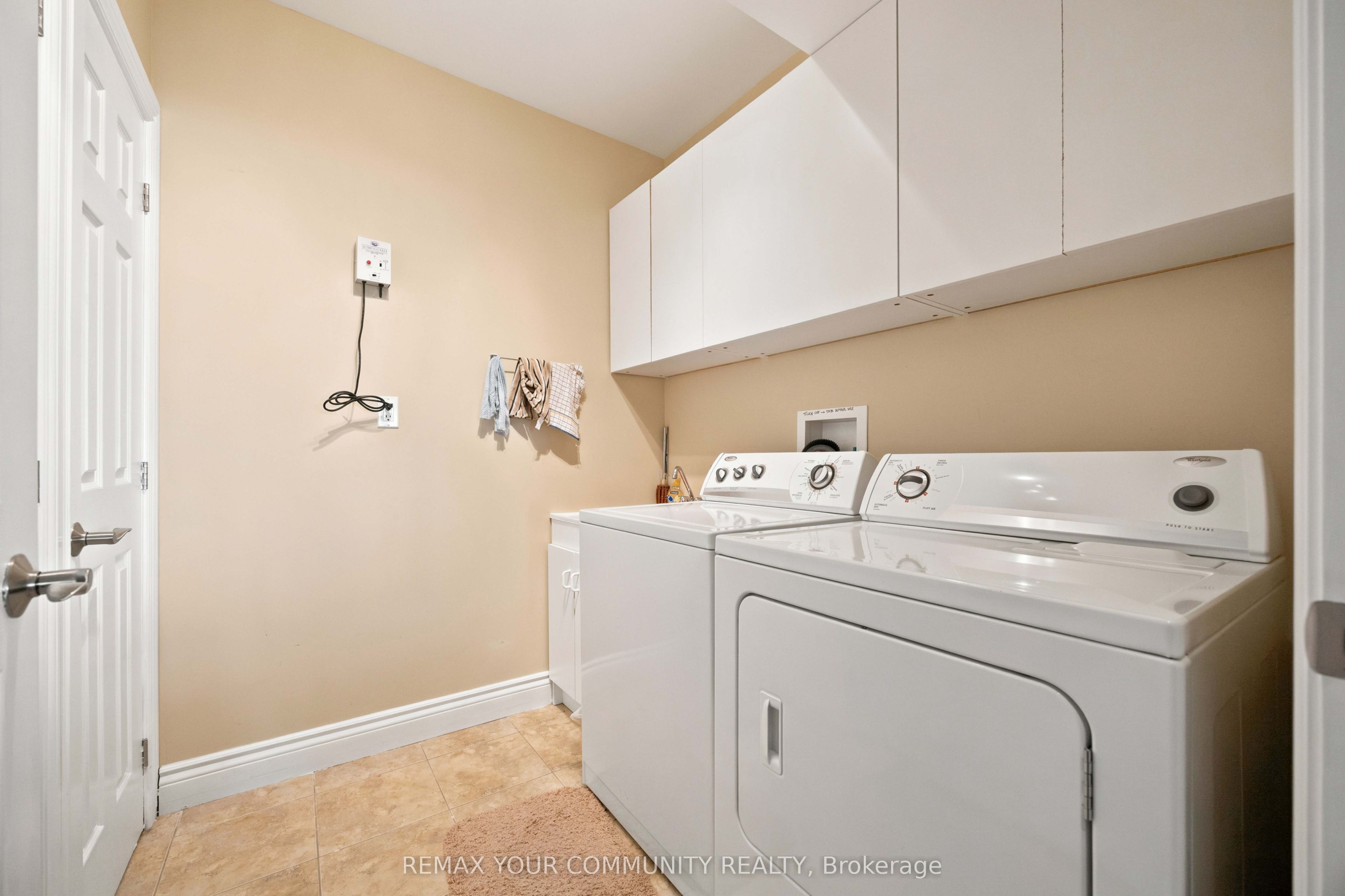 386 Bear Road Property Photo 32