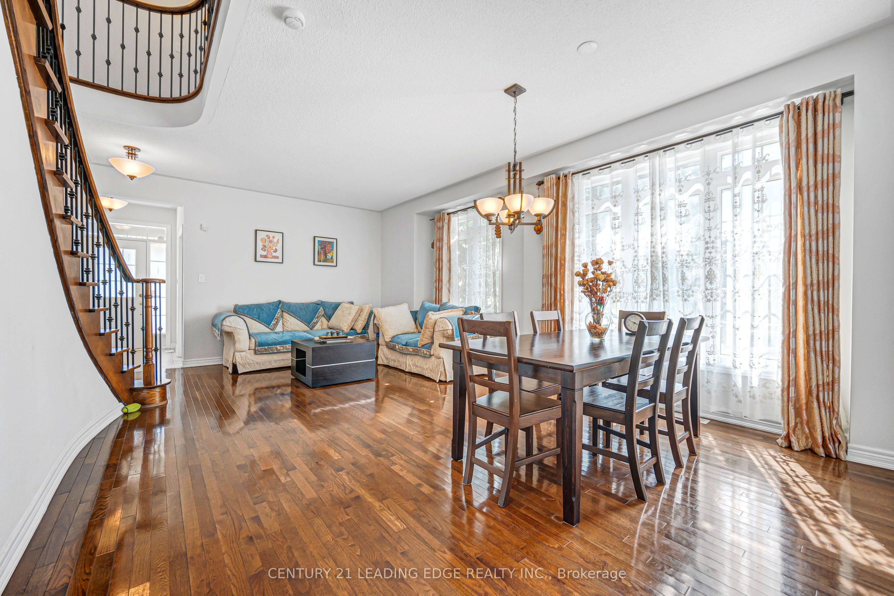 180 Coltrane Drive Property Photo 11