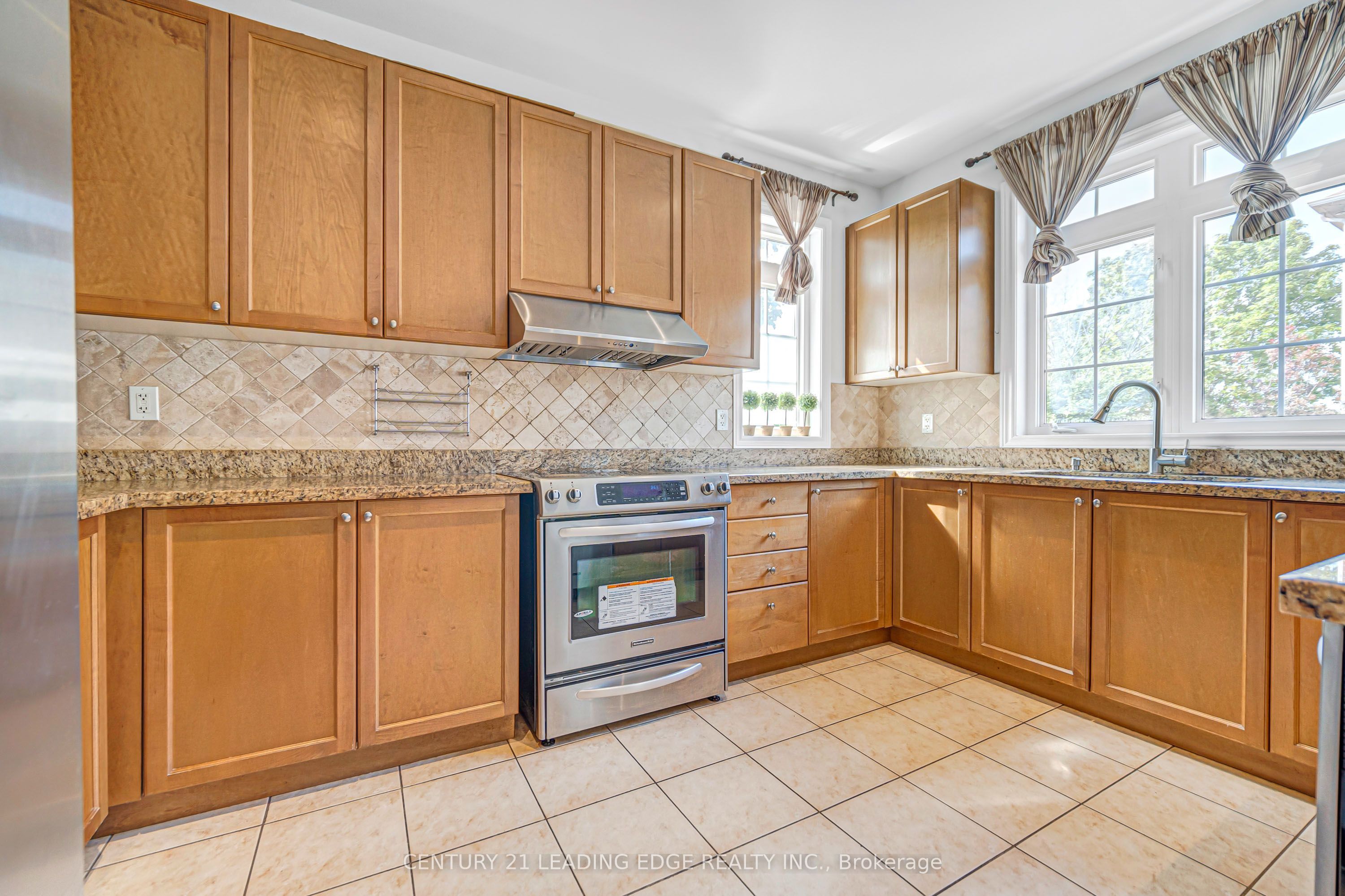 180 Coltrane Drive Property Photo 15