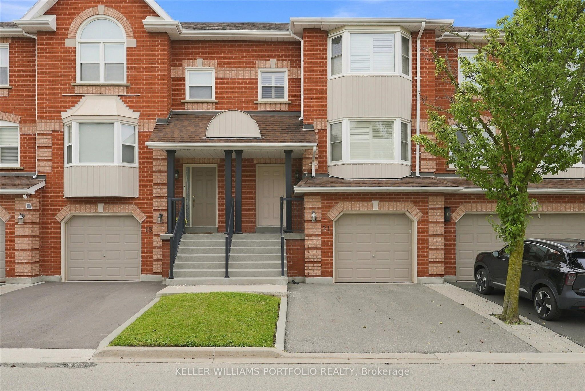 21 Tova Place Property Photo 1
