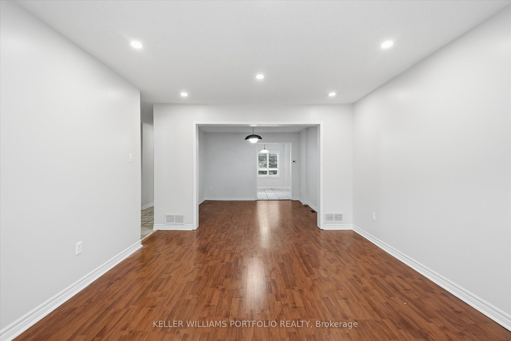21 Tova Place Property Photo 11