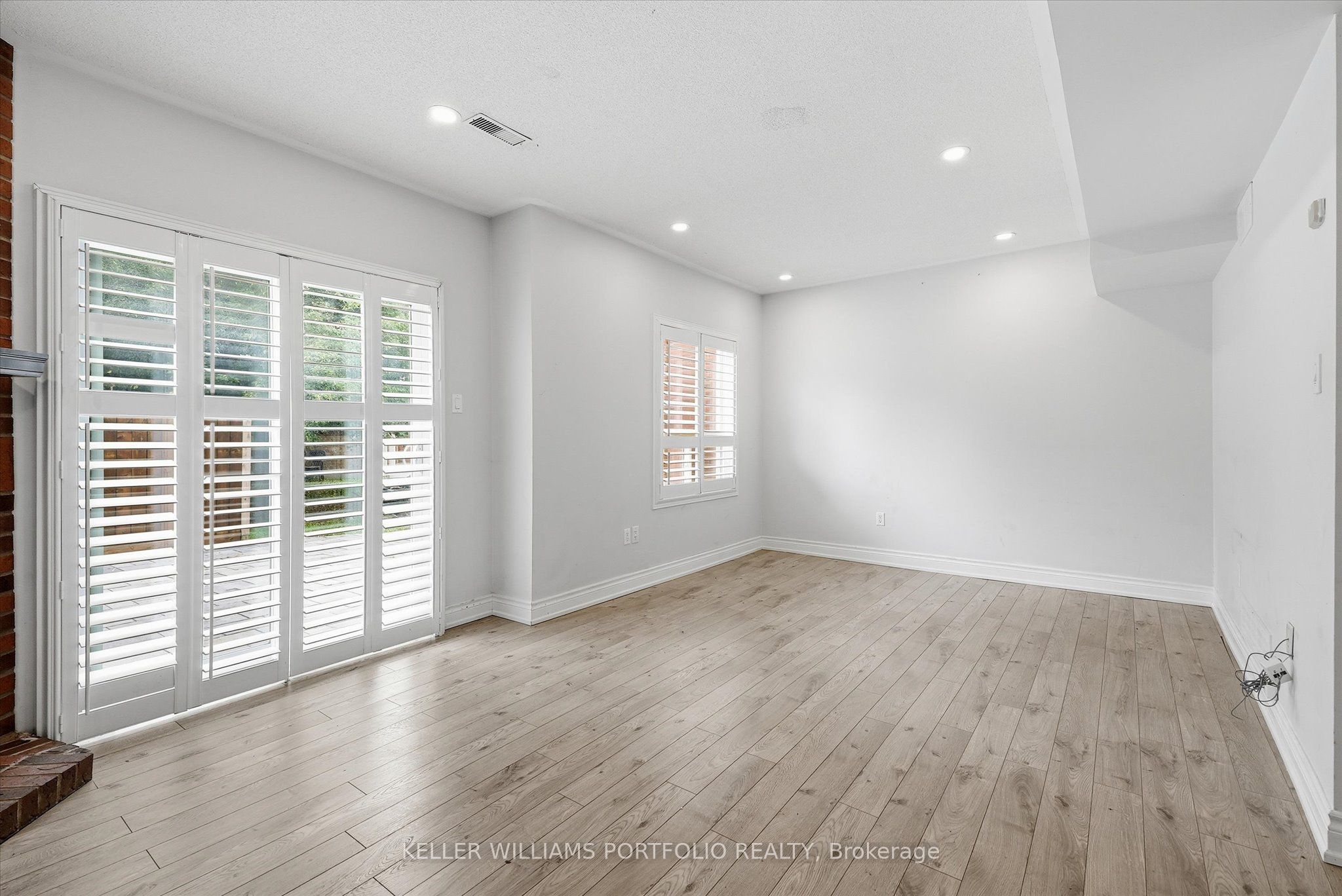 21 Tova Place Property Photo 41