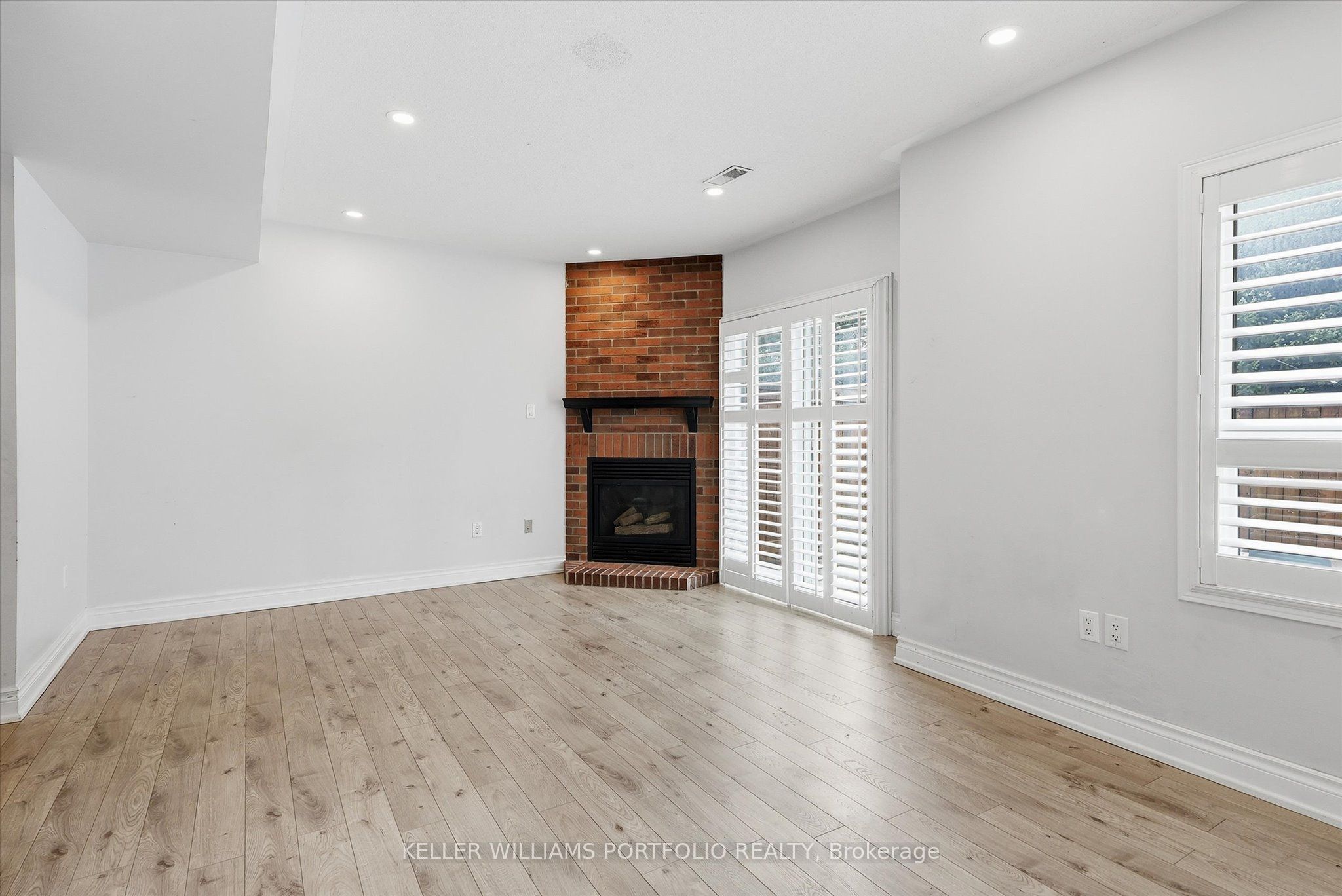 21 Tova Place Property Photo 42