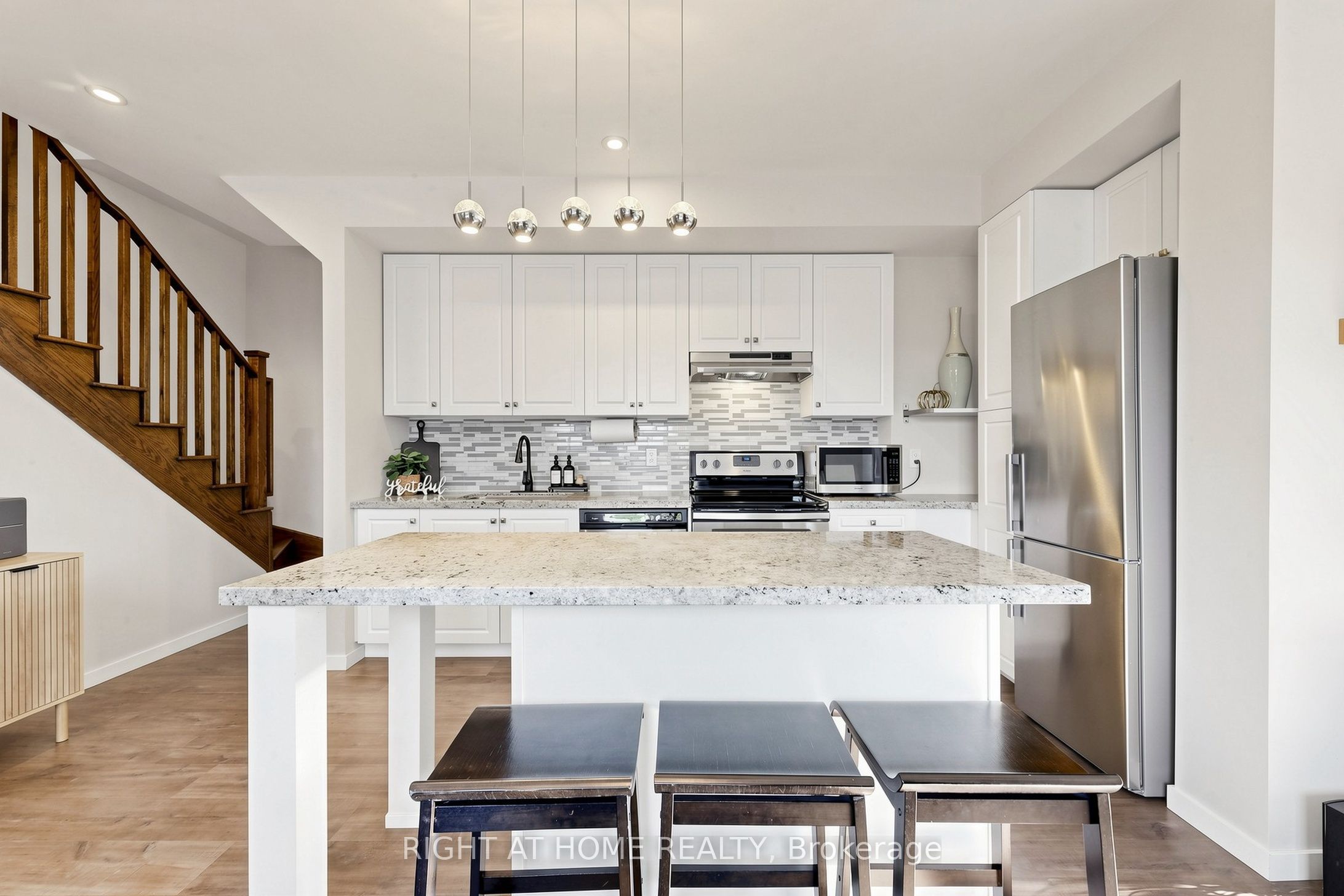 400 Alex Garner Circle 75 Property Photo 10