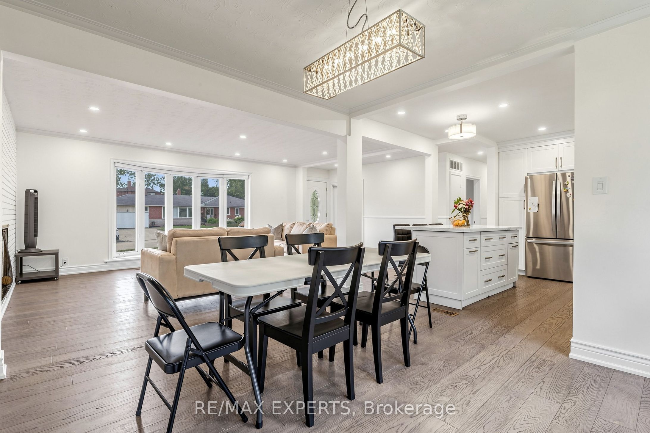8 Longbridge Road Property Photo 8