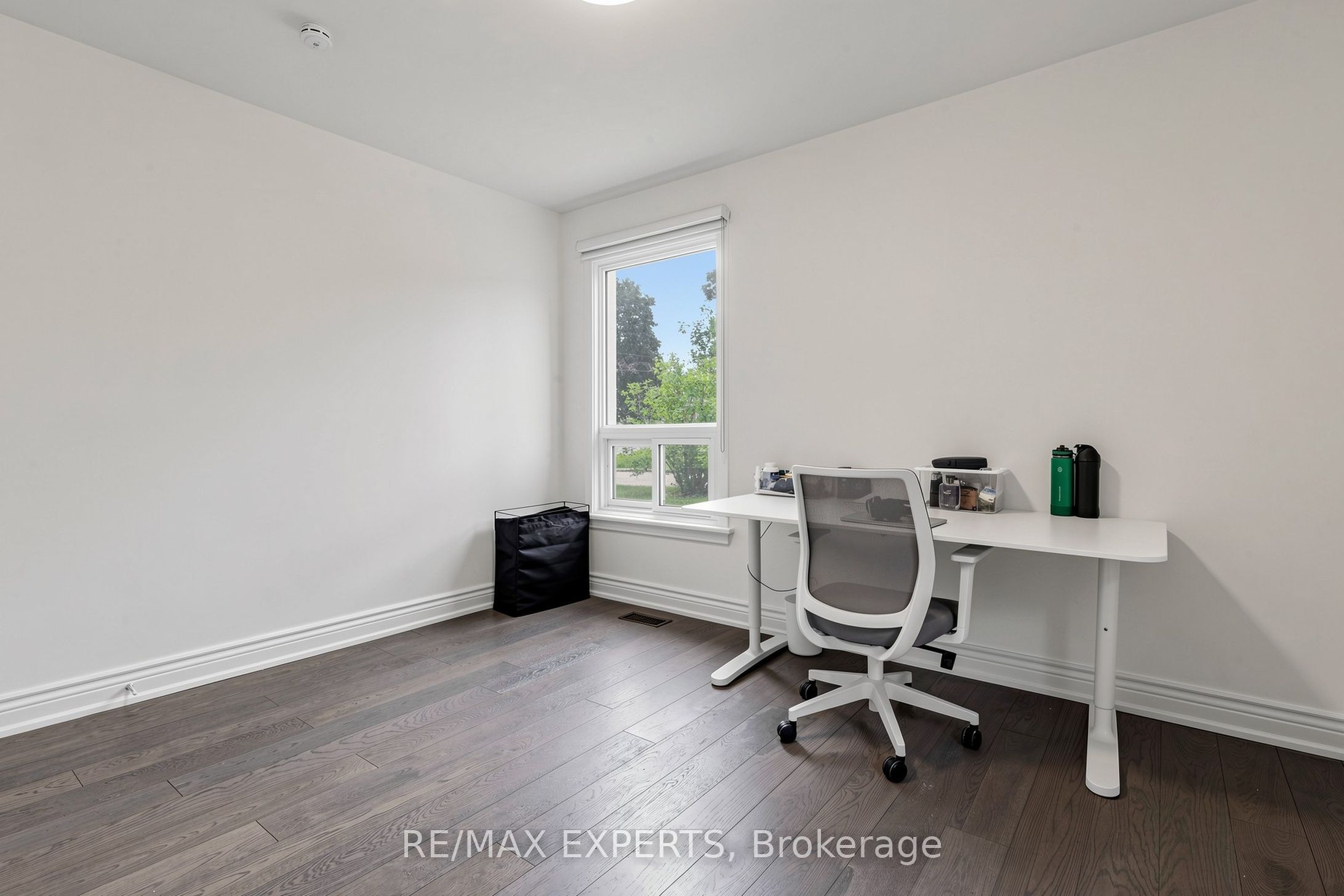 8 Longbridge Road Property Photo 19