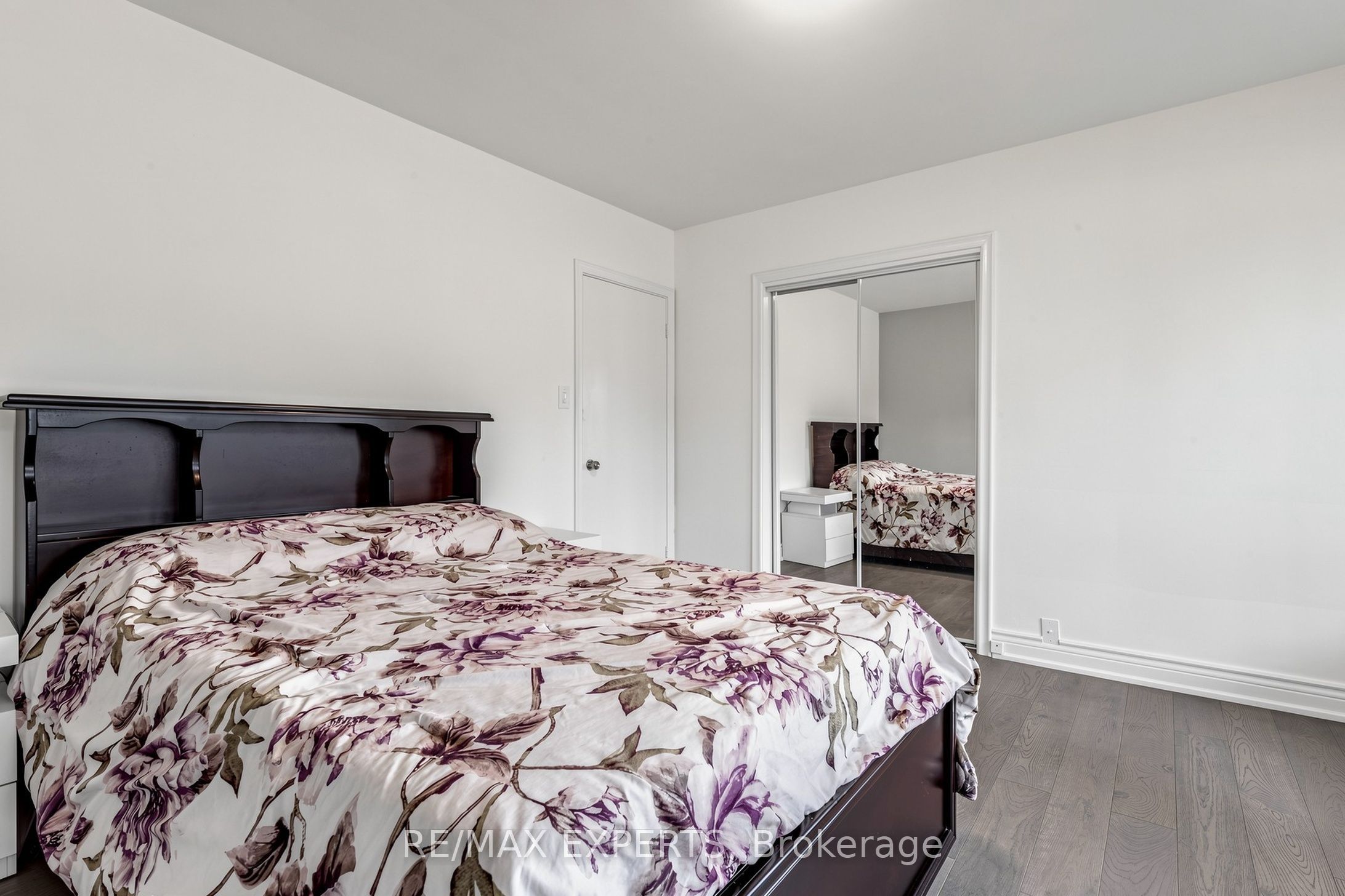 8 Longbridge Road Property Photo 23