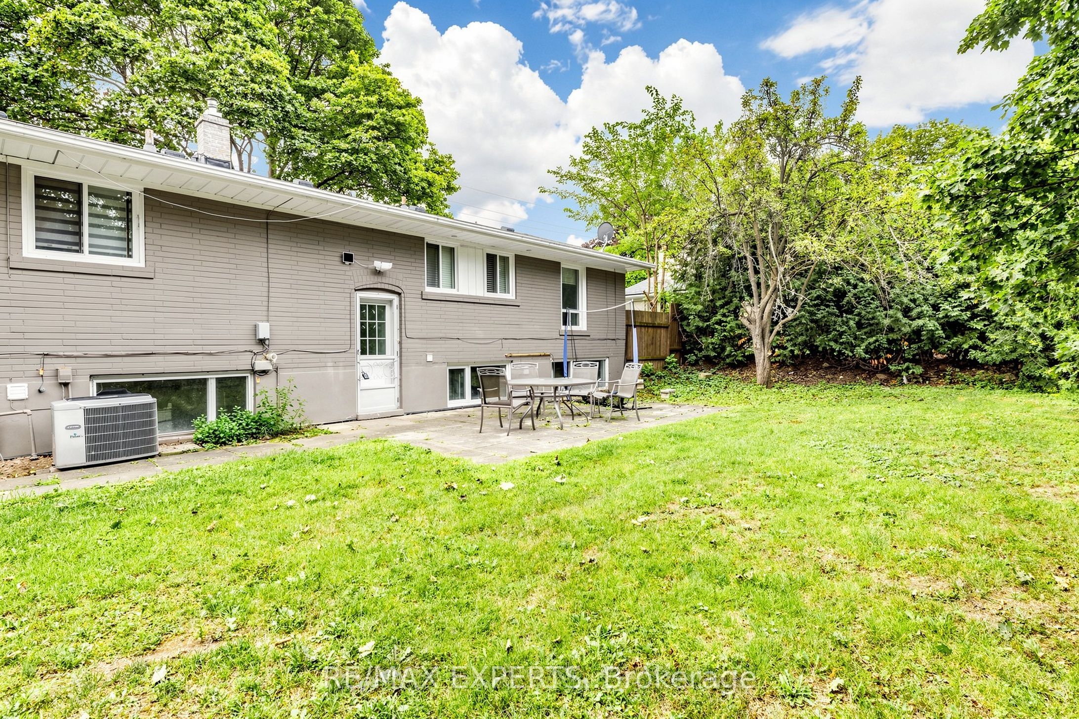 8 Longbridge Road Property Photo 44