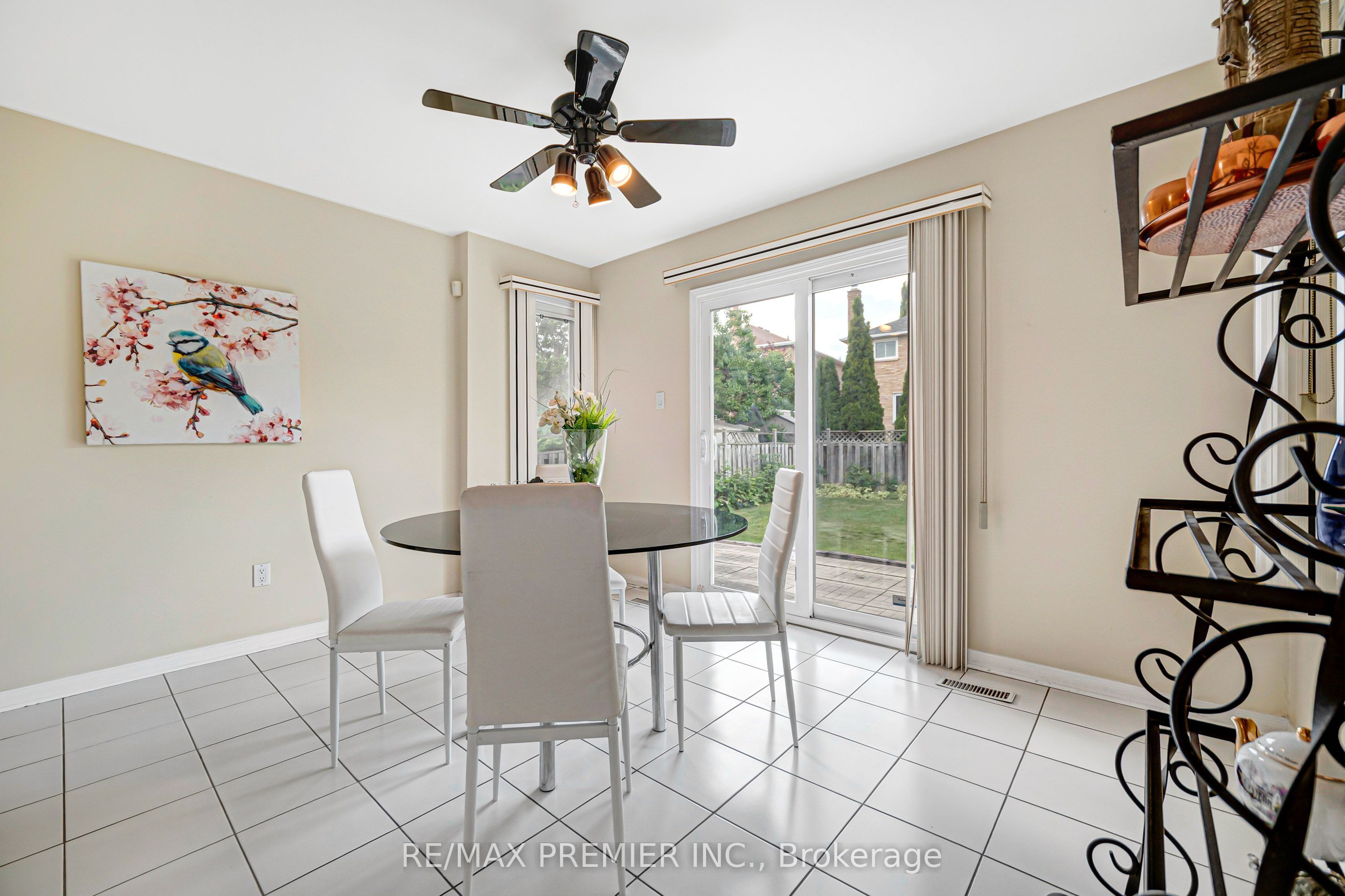 90 Pentland Crescent Property Photo 20