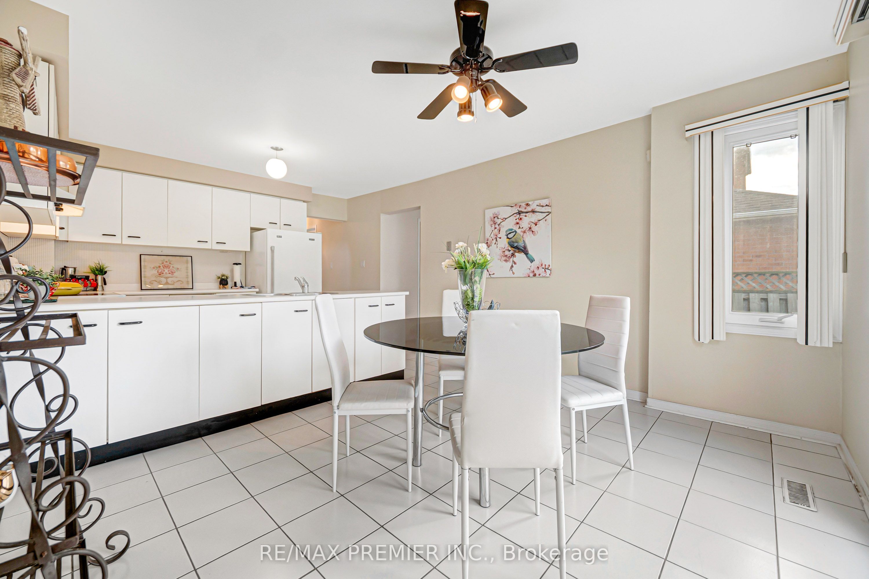 90 Pentland Crescent Property Photo 21