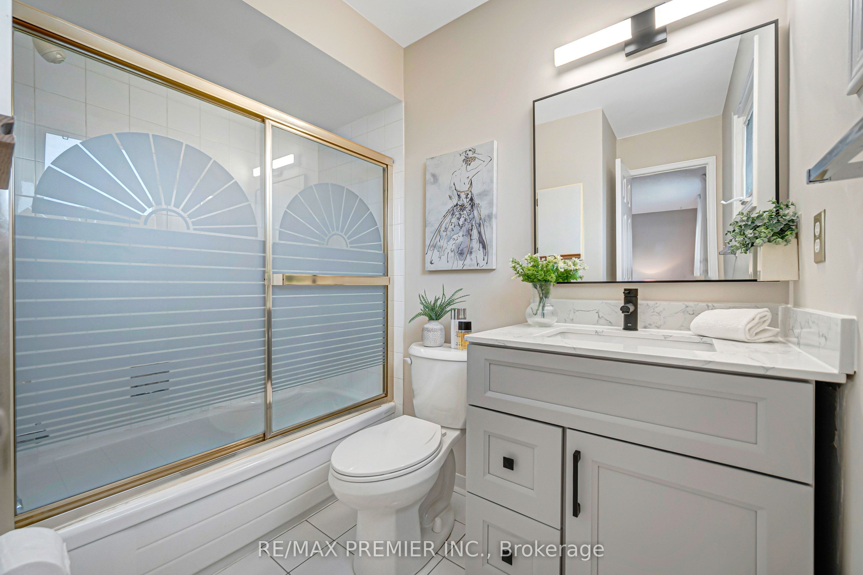 90 Pentland Crescent Property Photo 28
