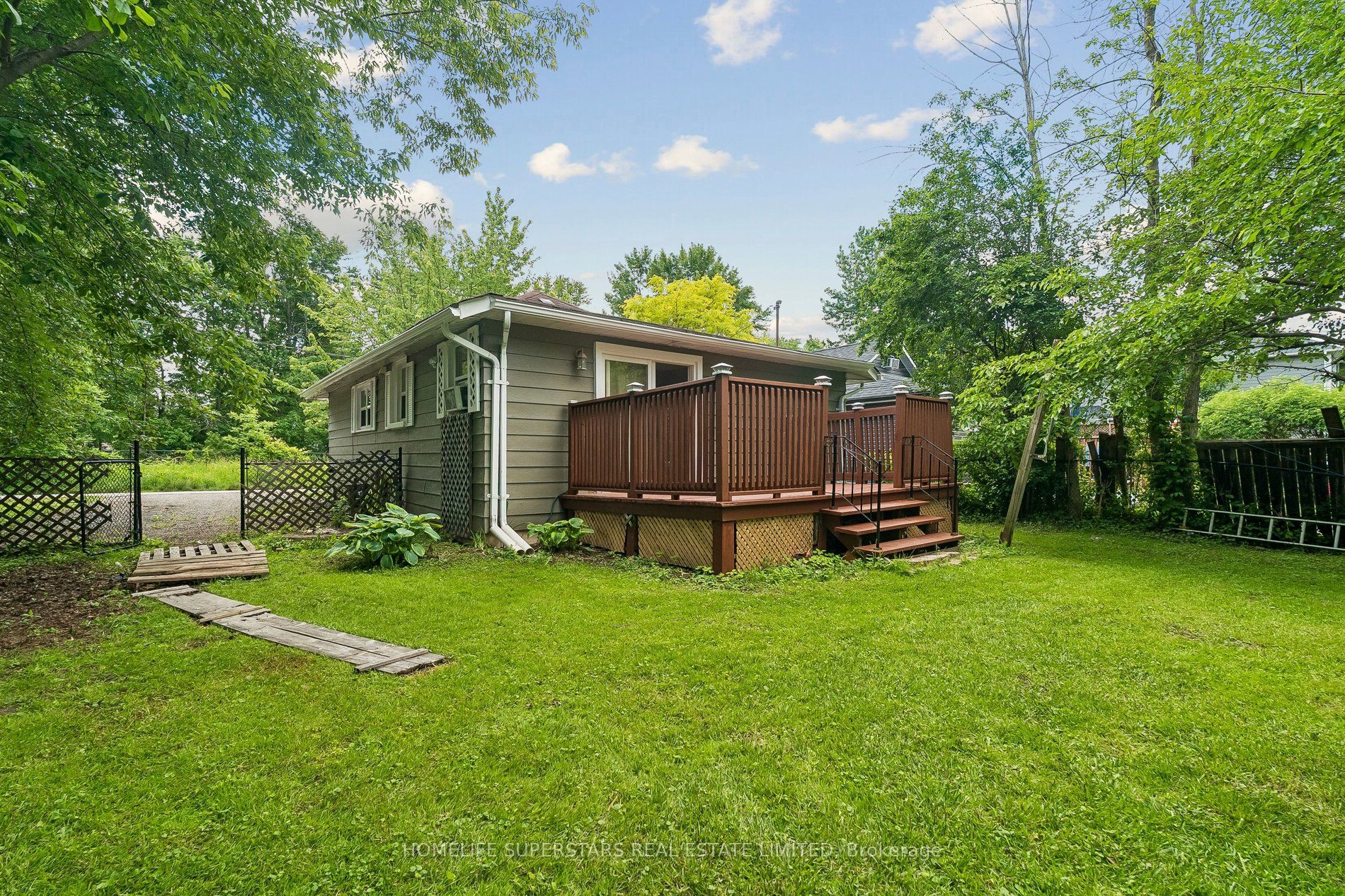 139 Cooks Bay Drive Property Photo 30