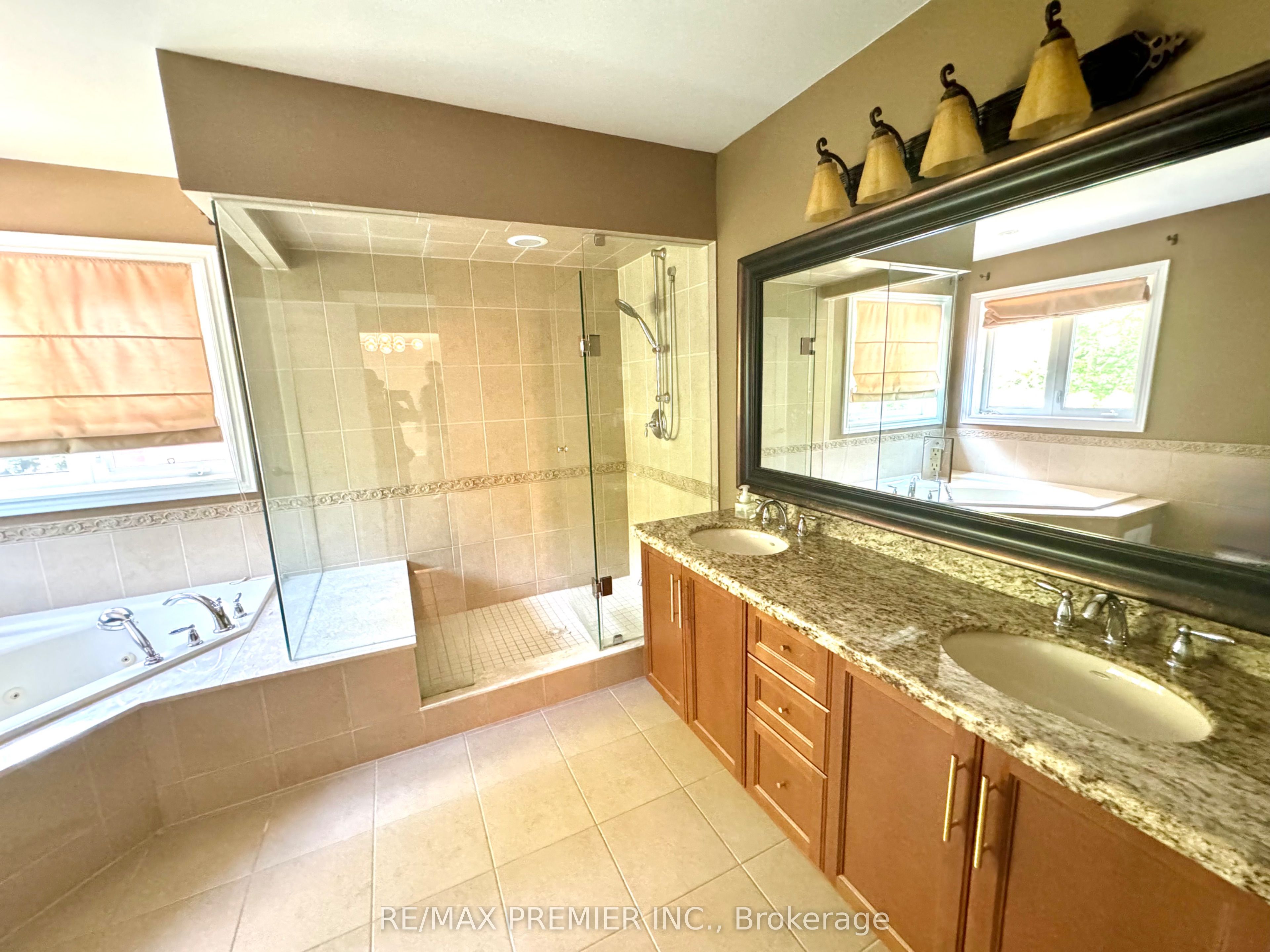 67 Cappella Drive Property Photo 12