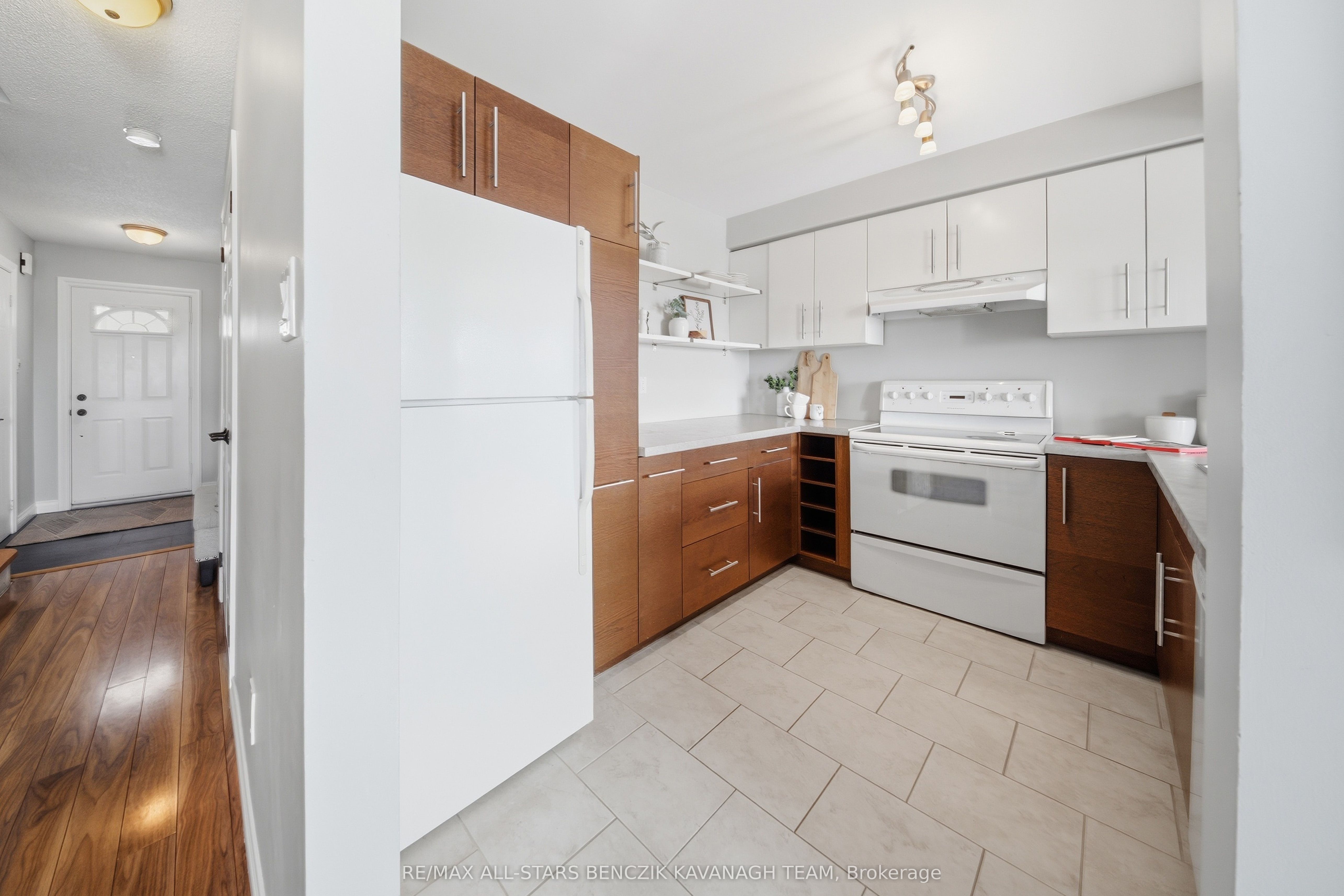 103 Lorne Street Property Photo 7
