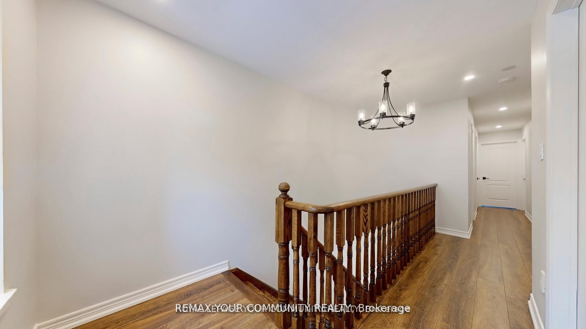 190 Harding Boulevard W 164 Property Photo 23