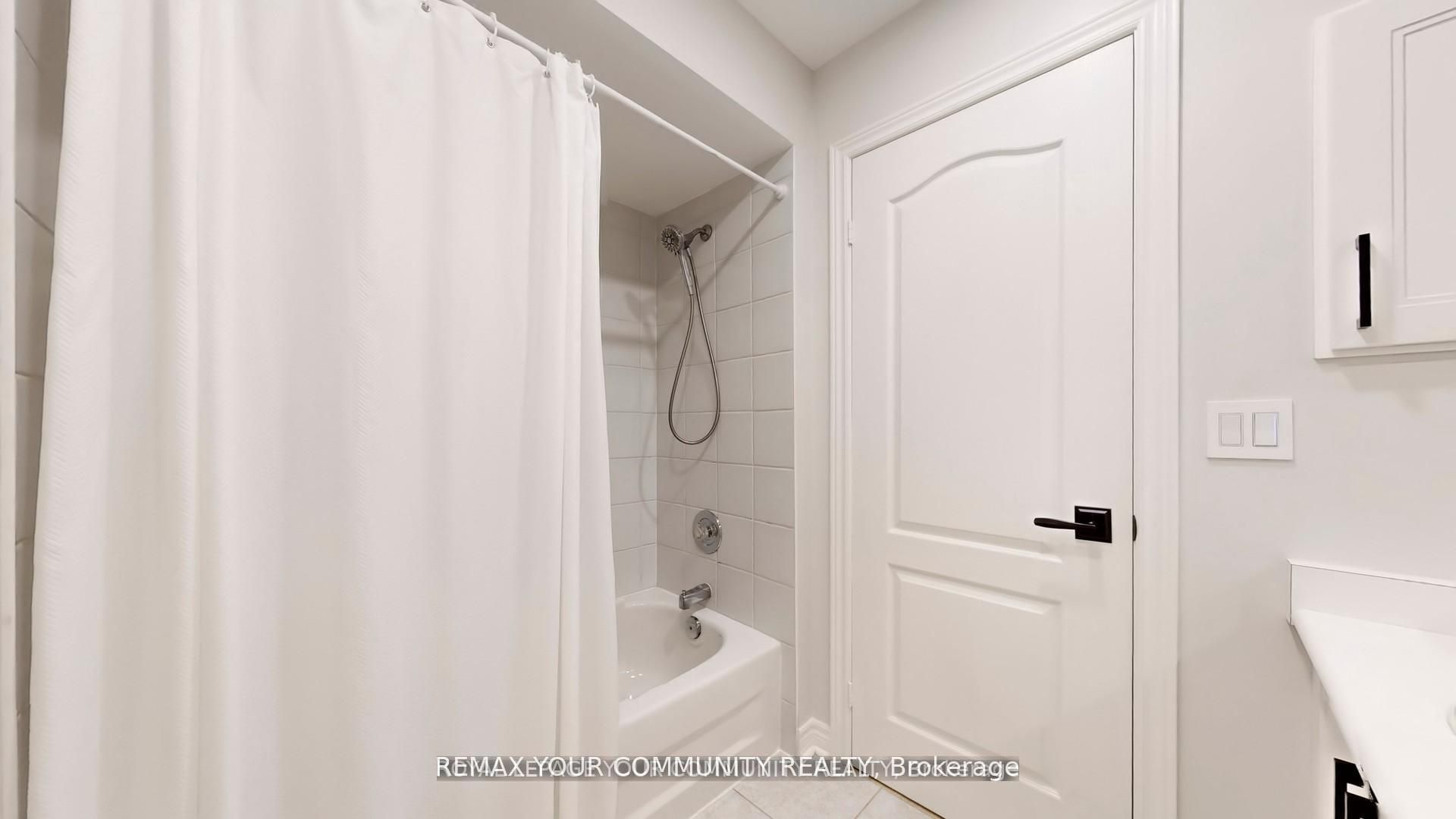 190 Harding Boulevard W 164 Property Photo 33