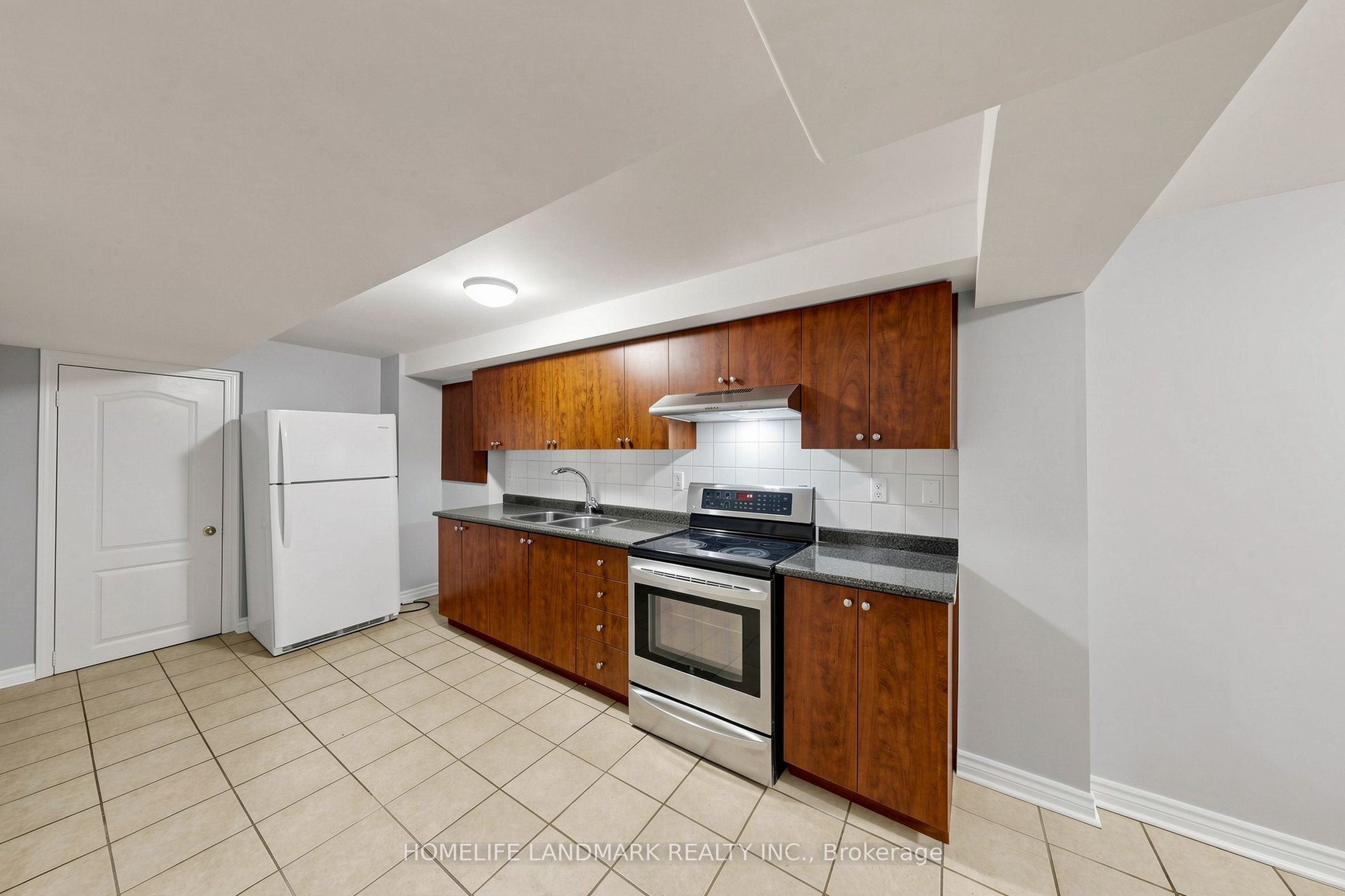 199 Purcell Crescent Property Photo 39