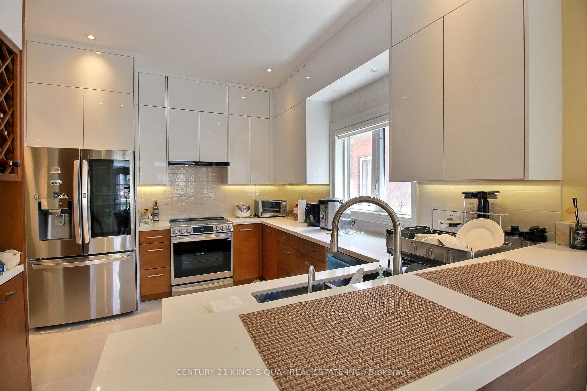 10 Coakwell Drive Property Photo 6
