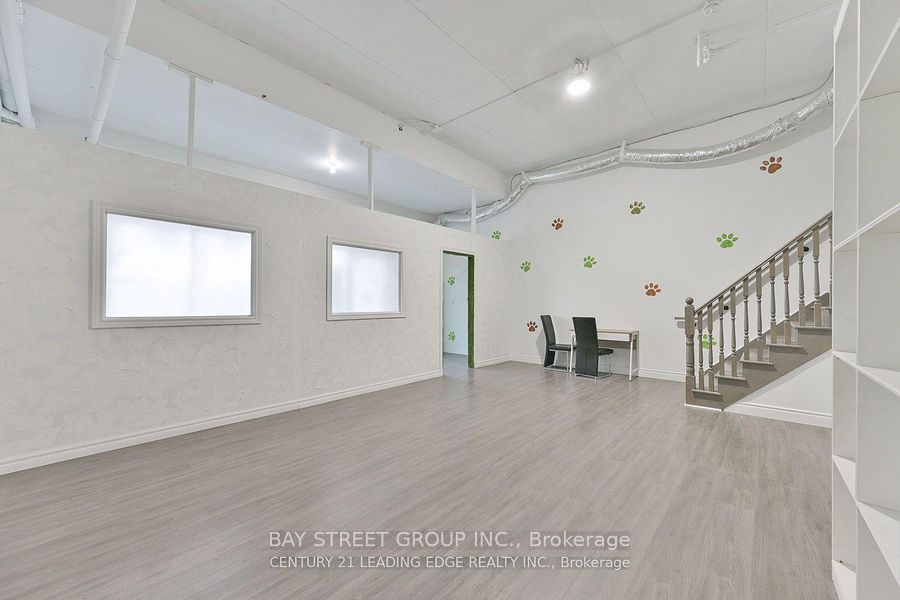 8 Villa Ada Drive Property Photo 6