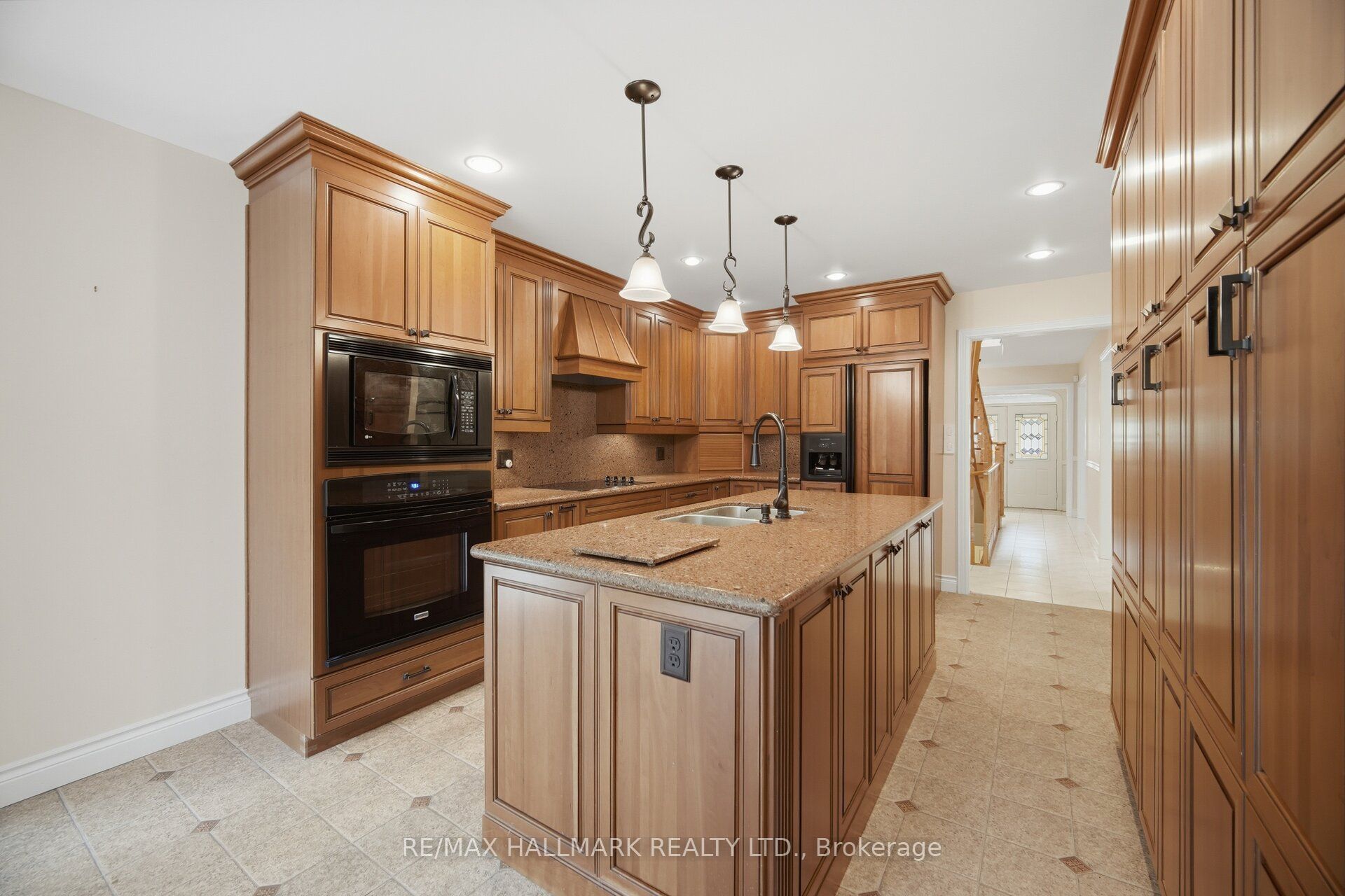 10 Hiram Road Property Photo 12