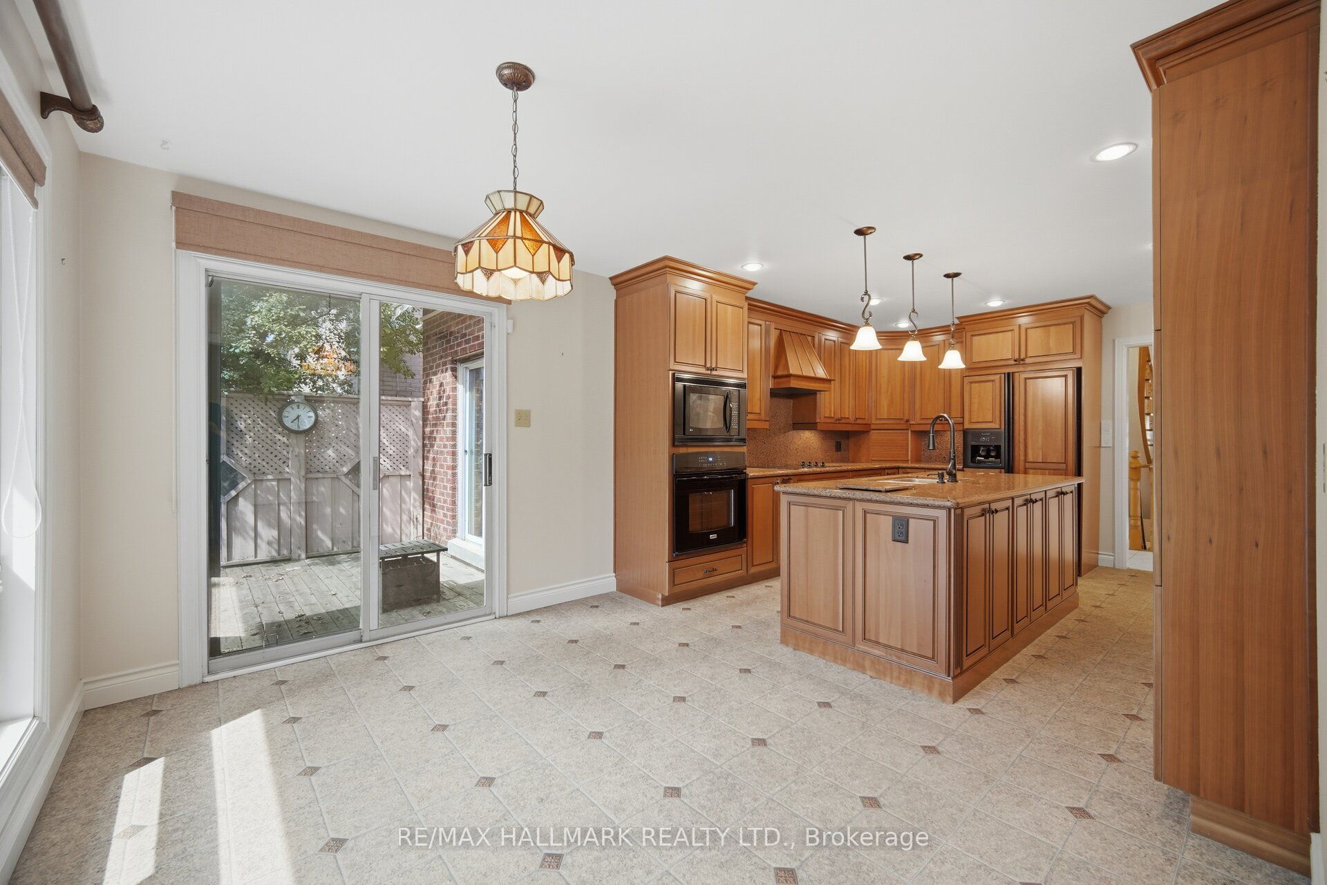 10 Hiram Road Property Photo 14