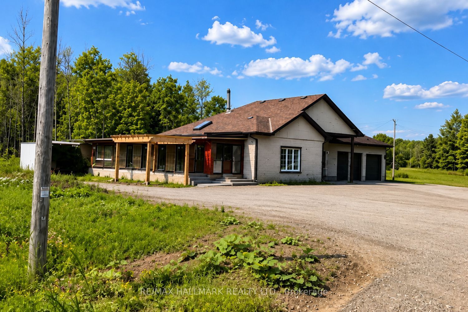 21576 Mccowan Road Property Photo 1