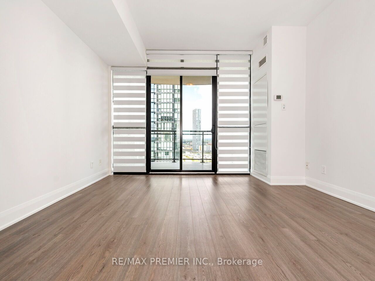 2900 Highway 7 1706 Property Photo 25