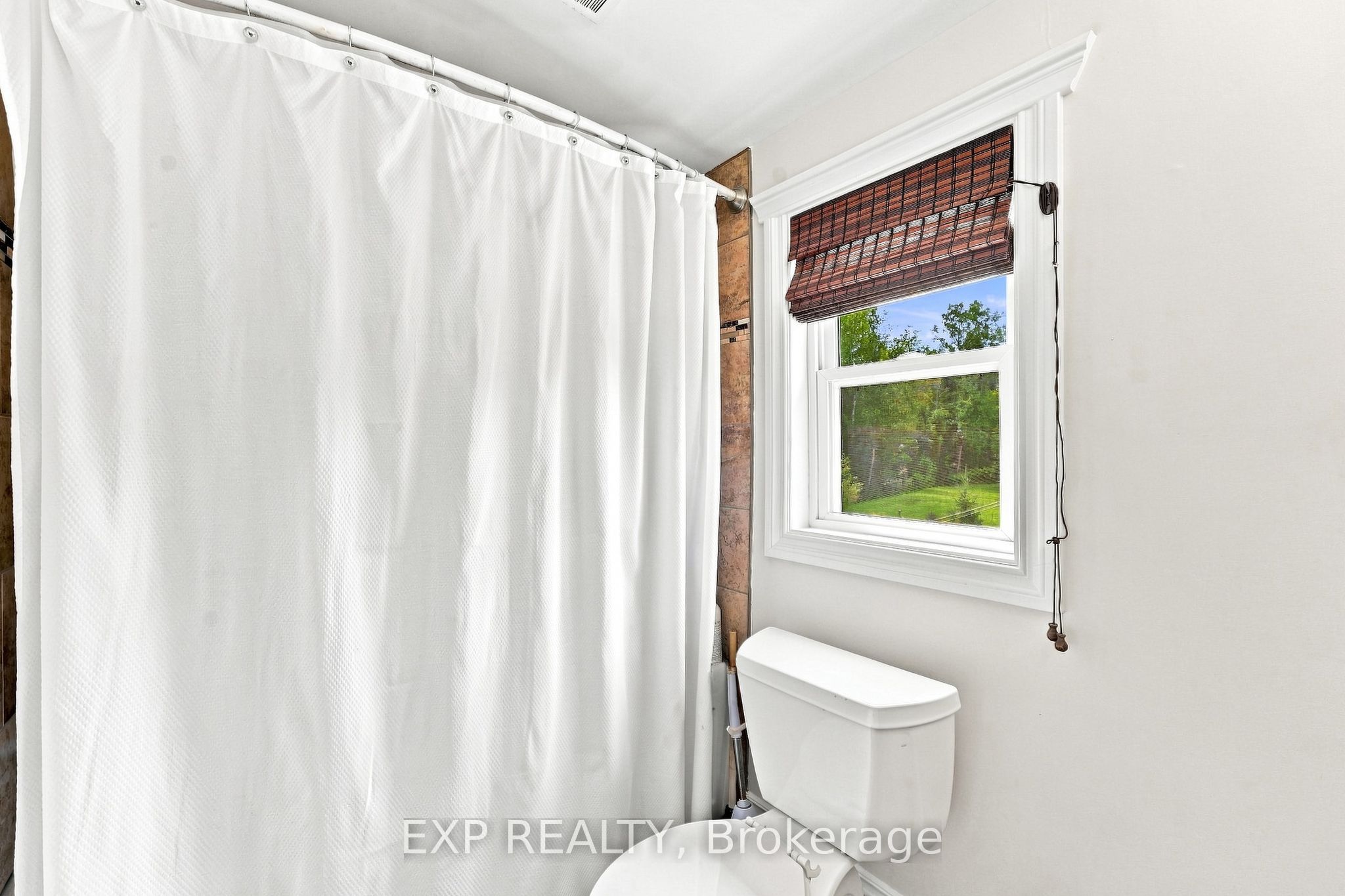 26002 Mccowan Road Property Photo 21