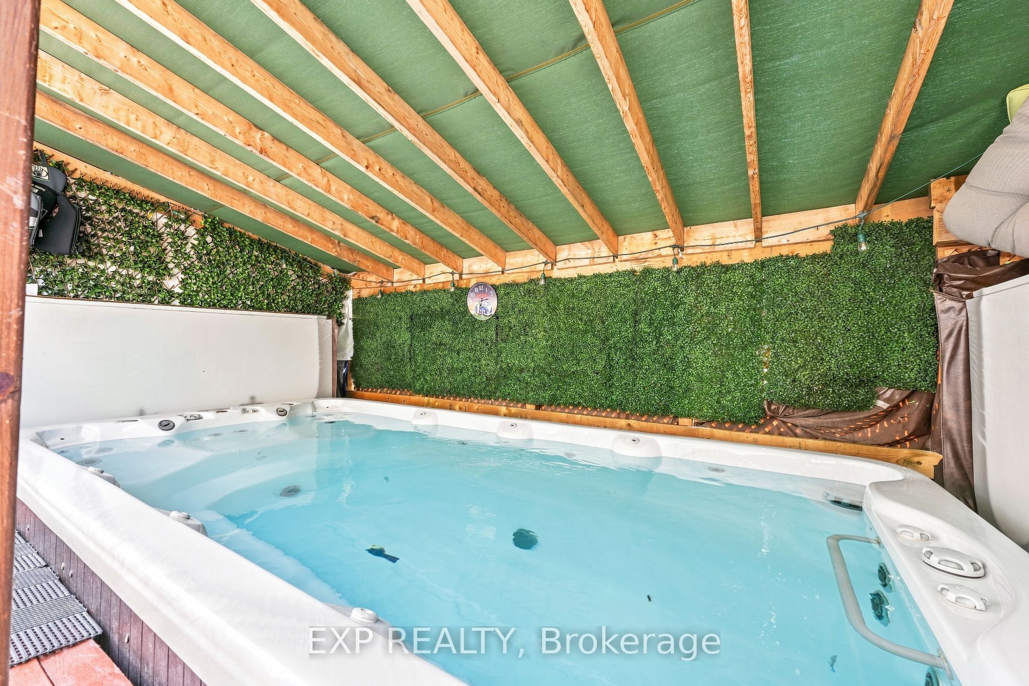 26002 Mccowan Road Property Photo 31