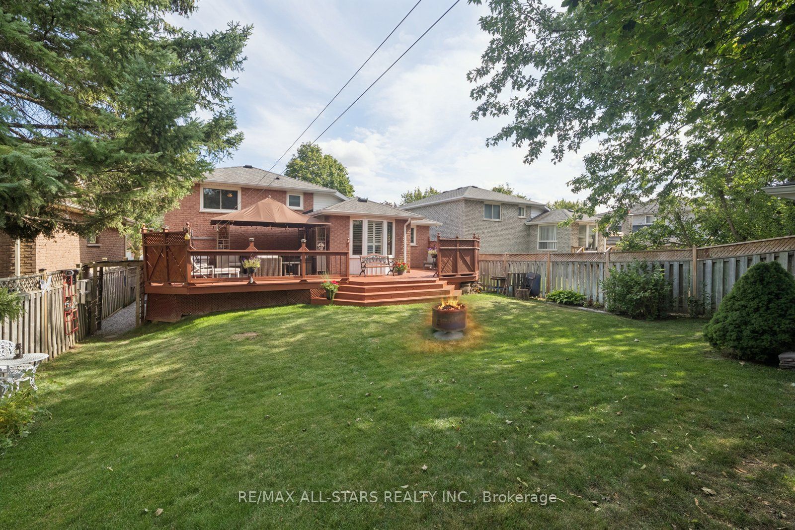 31 Crown Crescent Property Photo 43