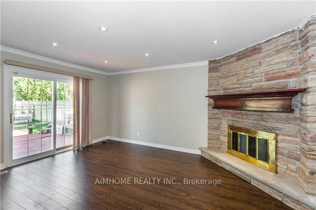 34 Hagerman Boulevard Property Photo 8