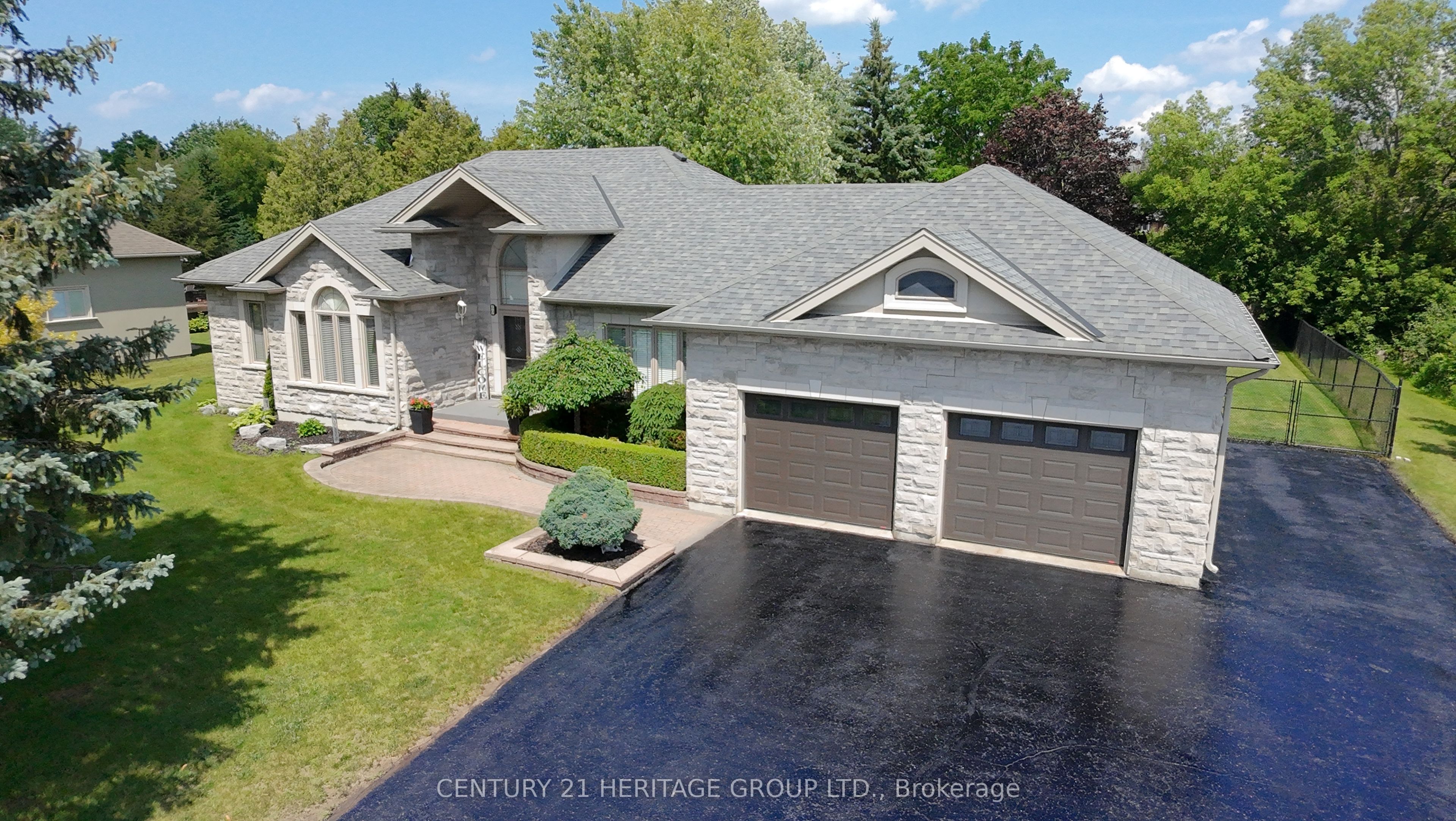 49 Shore Crescent