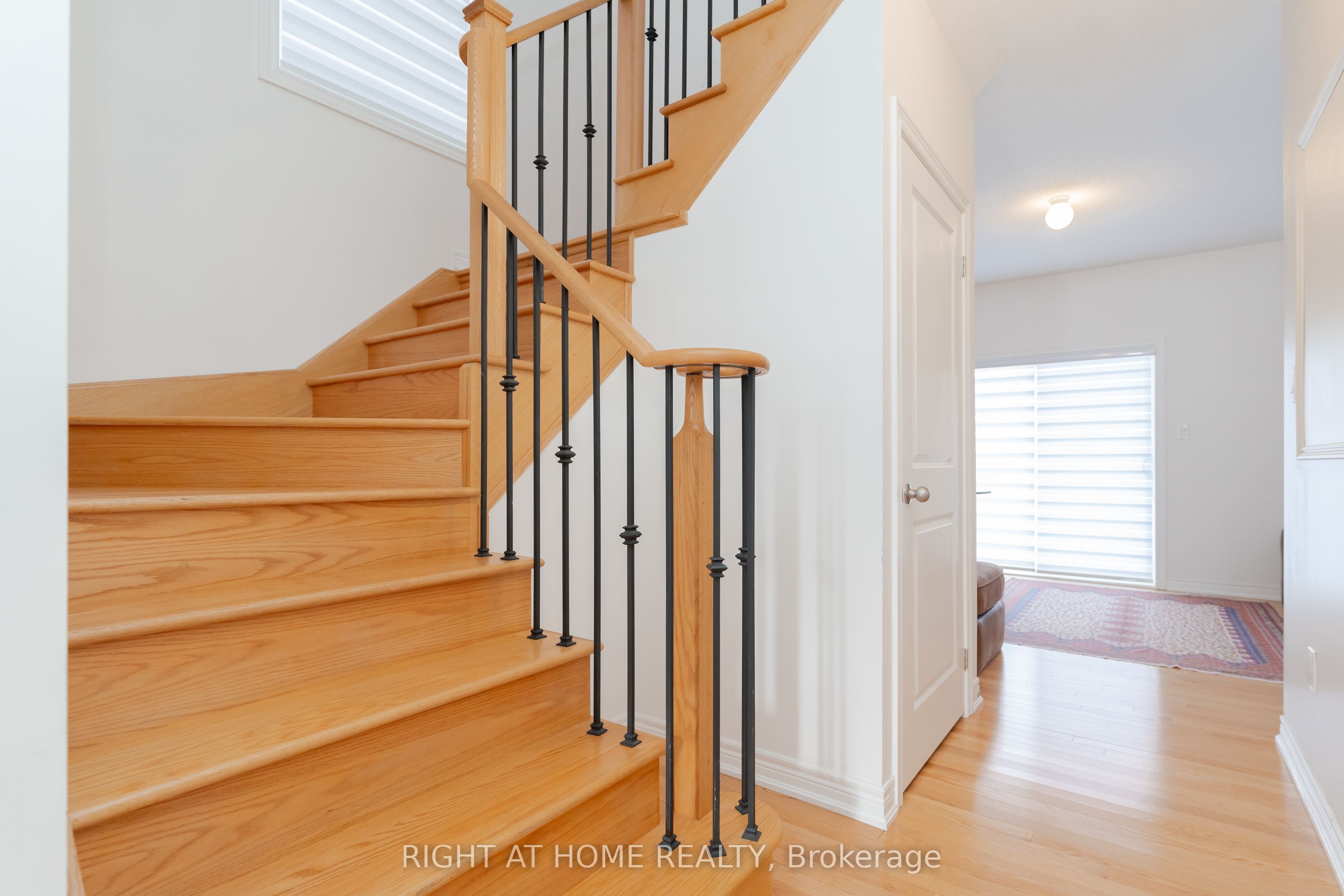 12 Globemaster Lane Property Photo 31