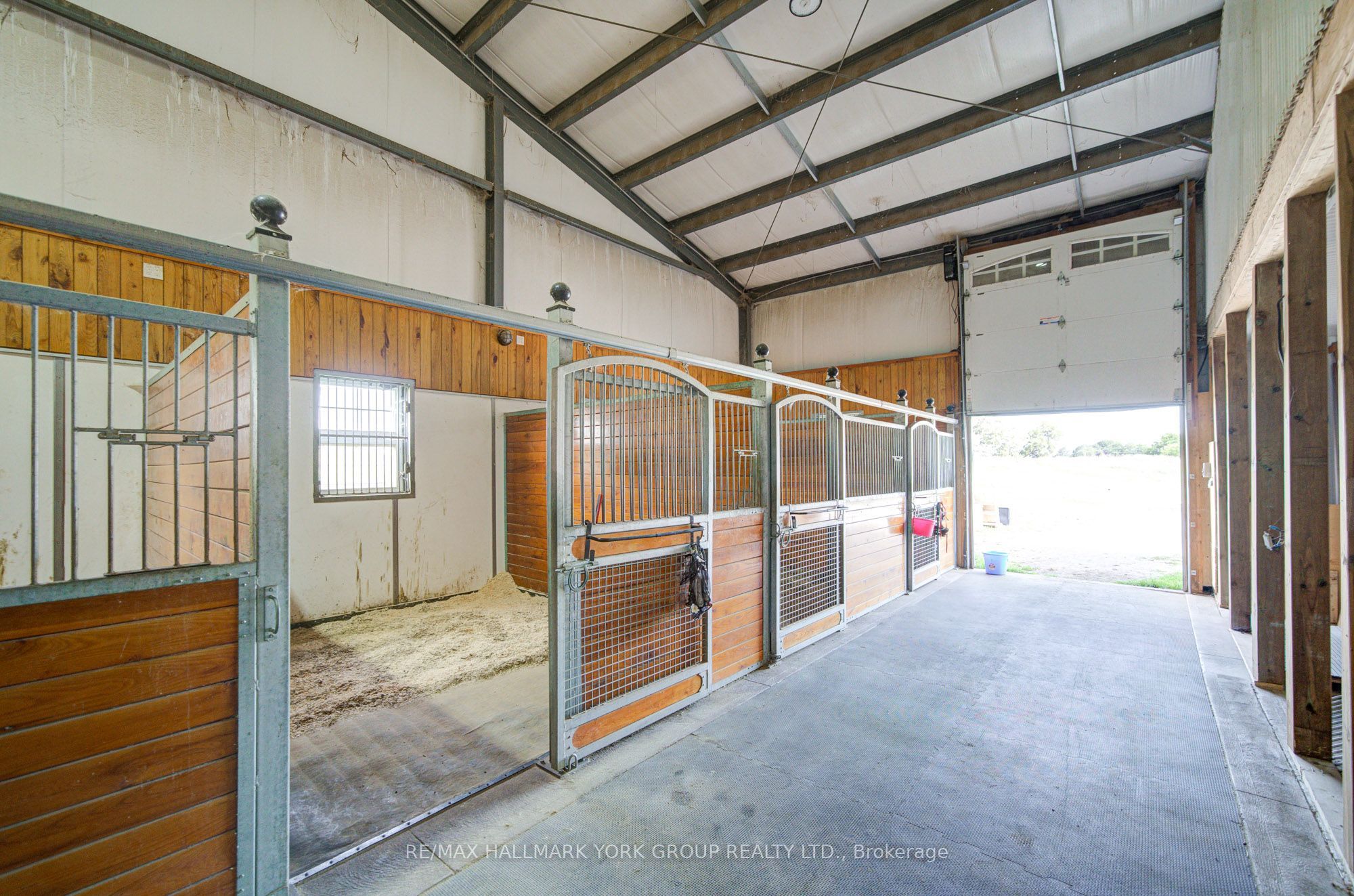 16979 Ninth Line Property Photo 26