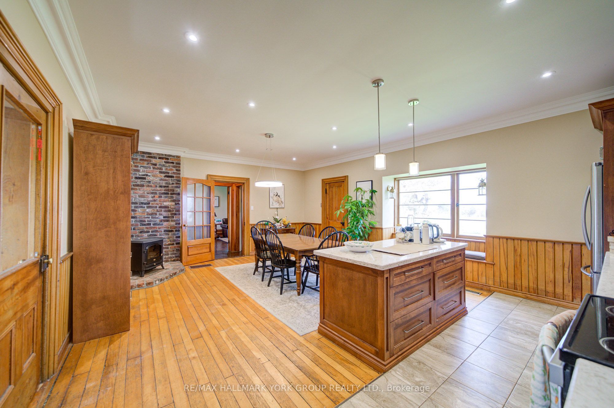 16979 Ninth Line Property Photo 32