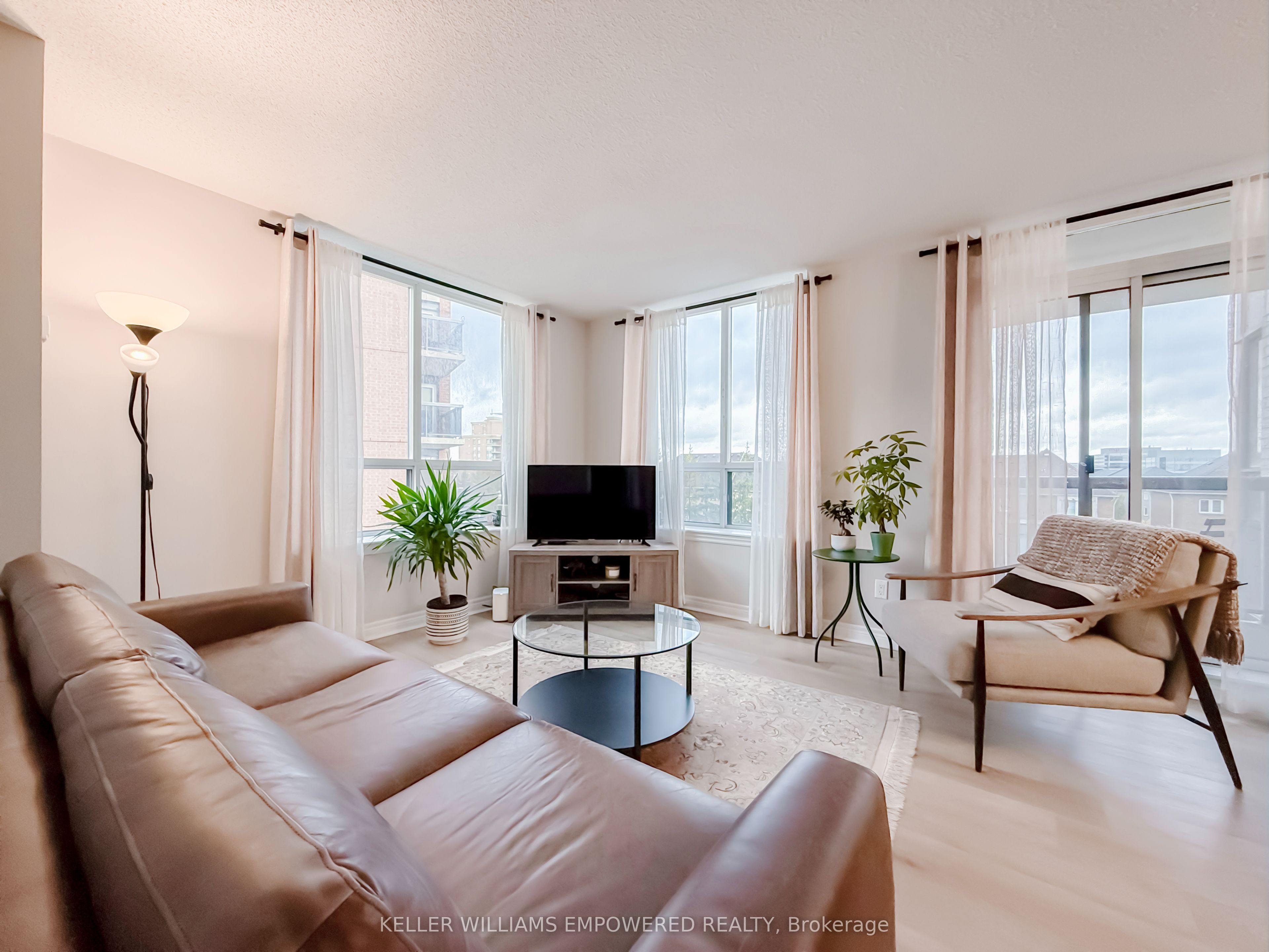 51 Times Avenue 302 Property Photo 6