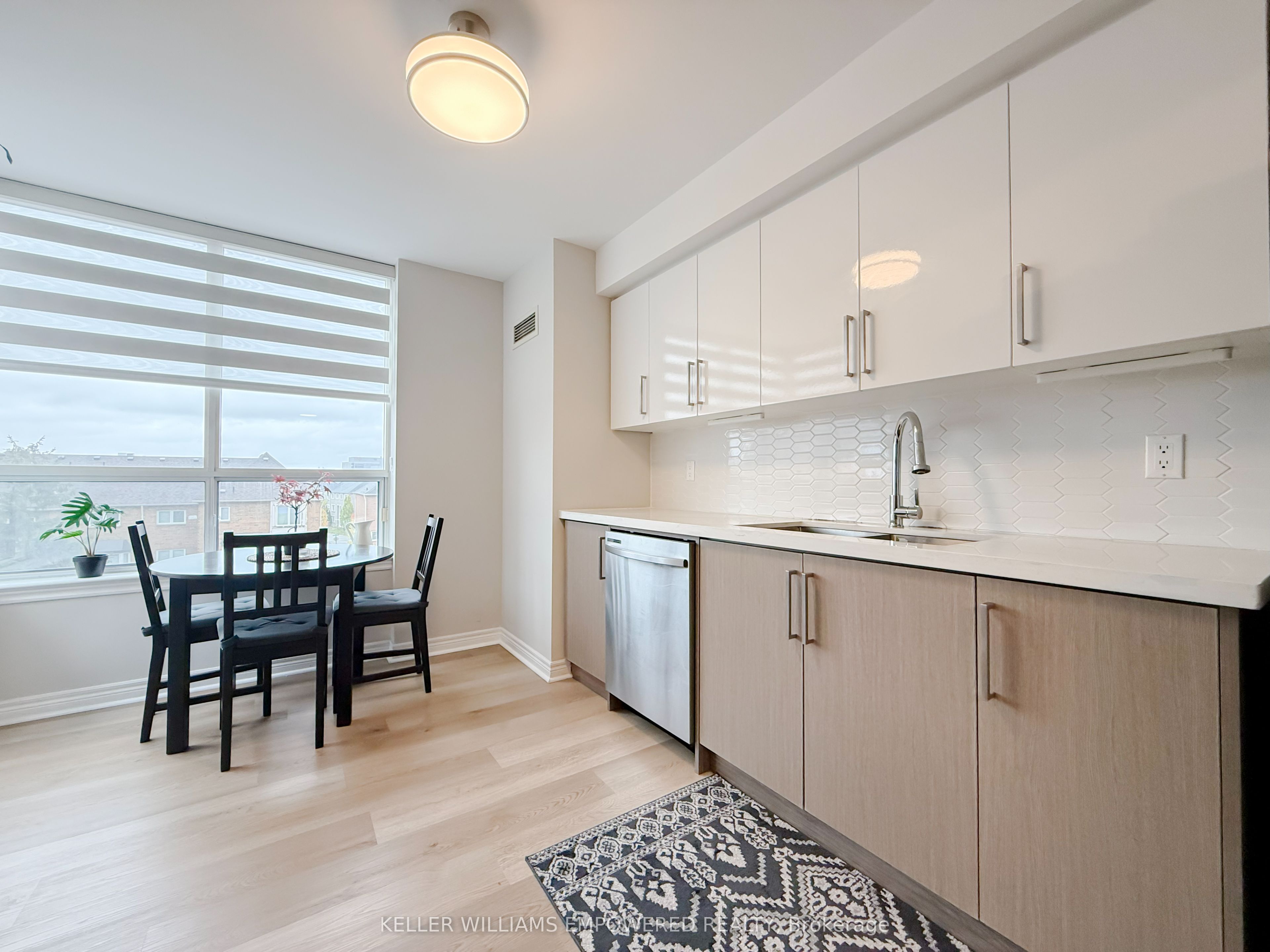 51 Times Avenue 302 Property Photo 15