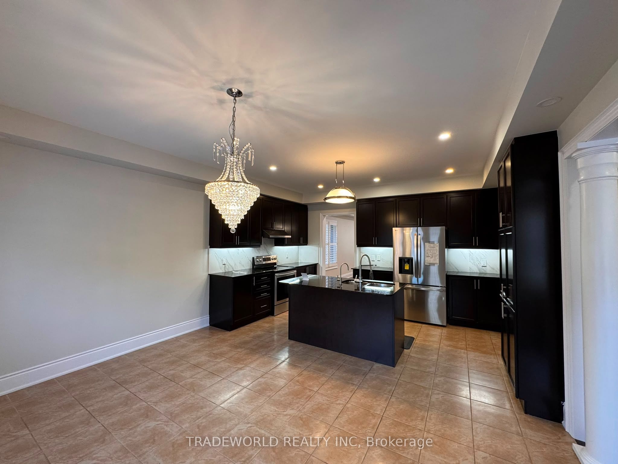 93 Meadowsweet Lane Property Photo 8