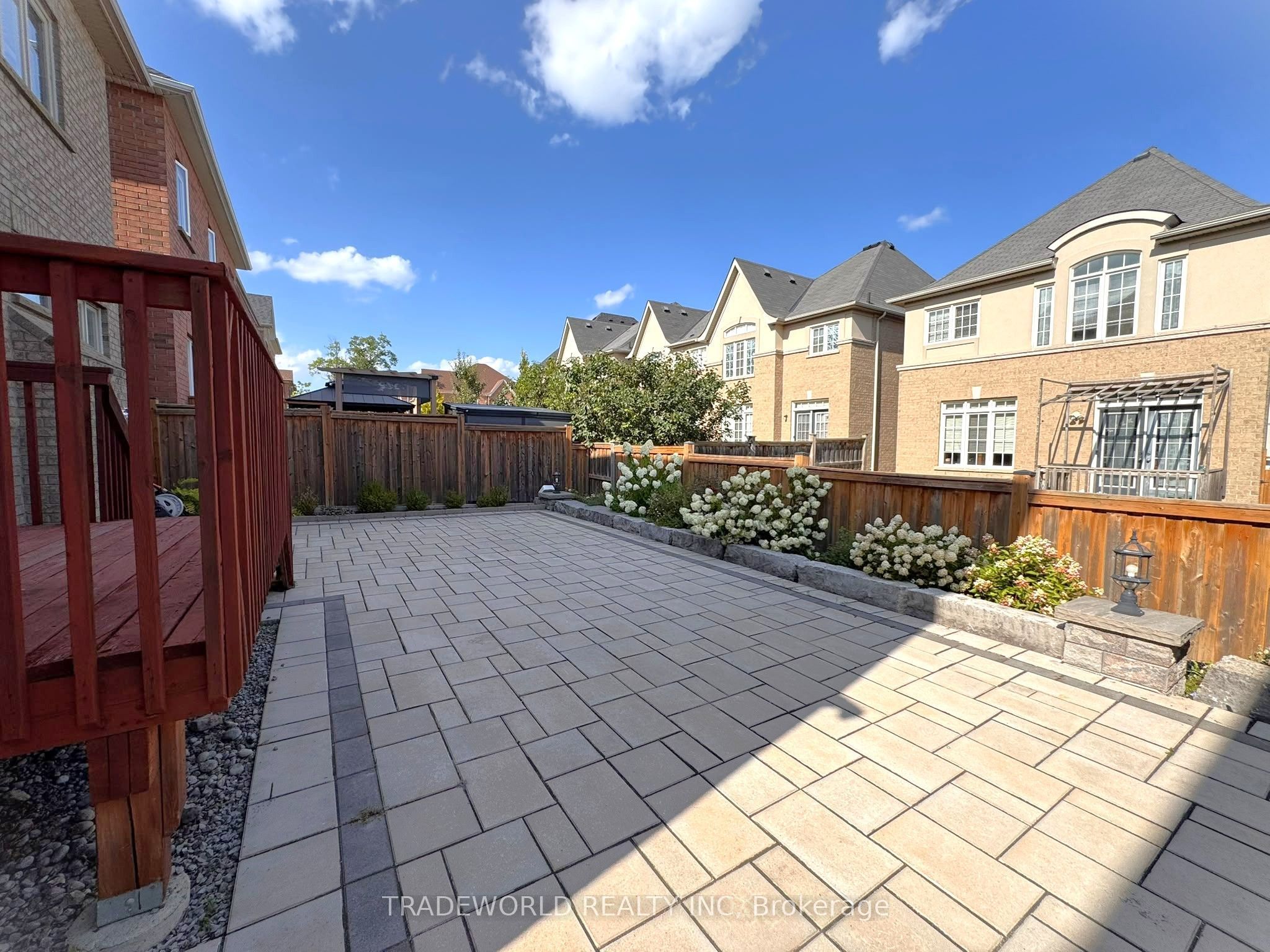 93 Meadowsweet Lane Property Photo 17