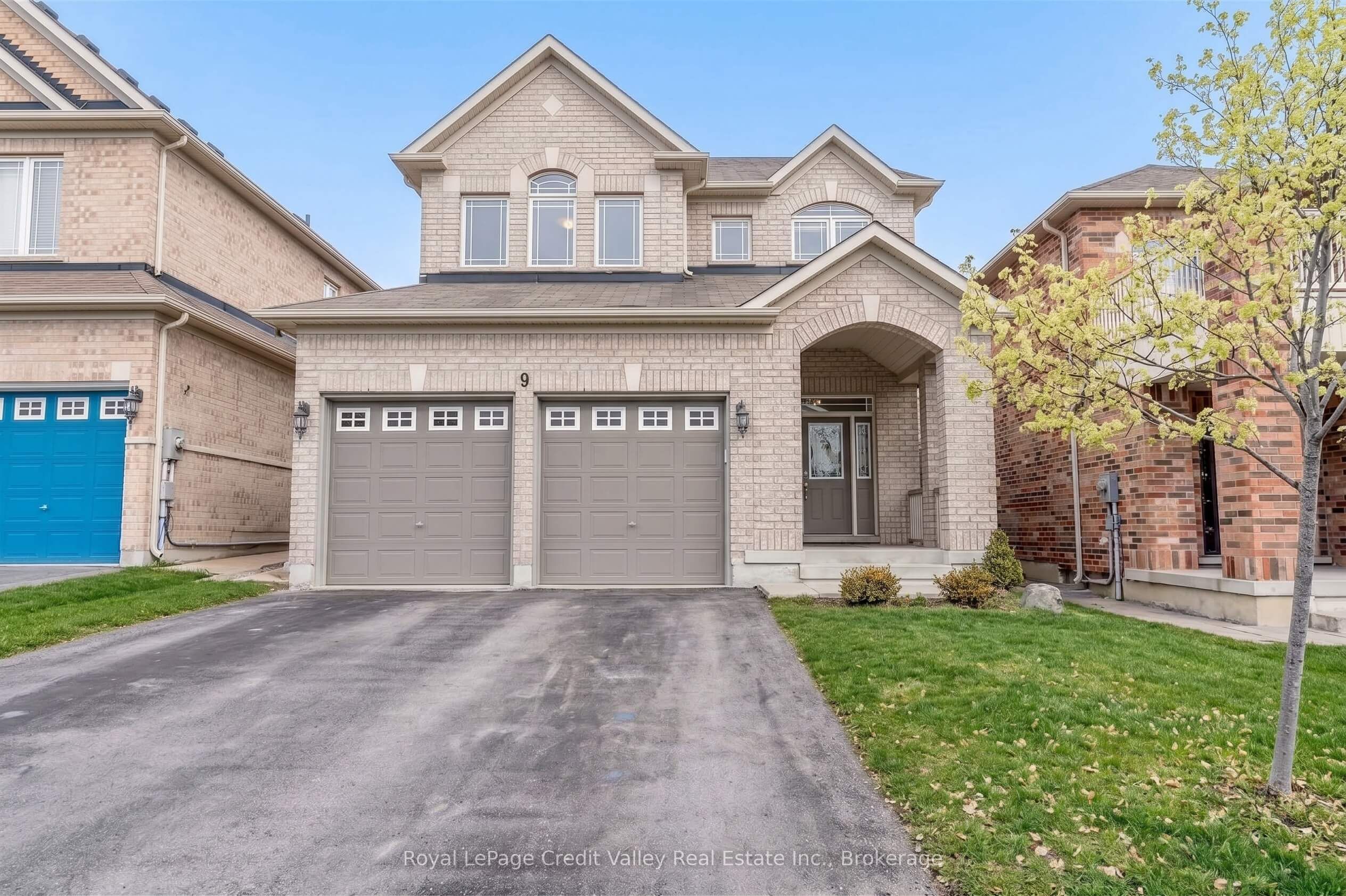 9 Old Field Crescent (bsmt) Property Photo 1