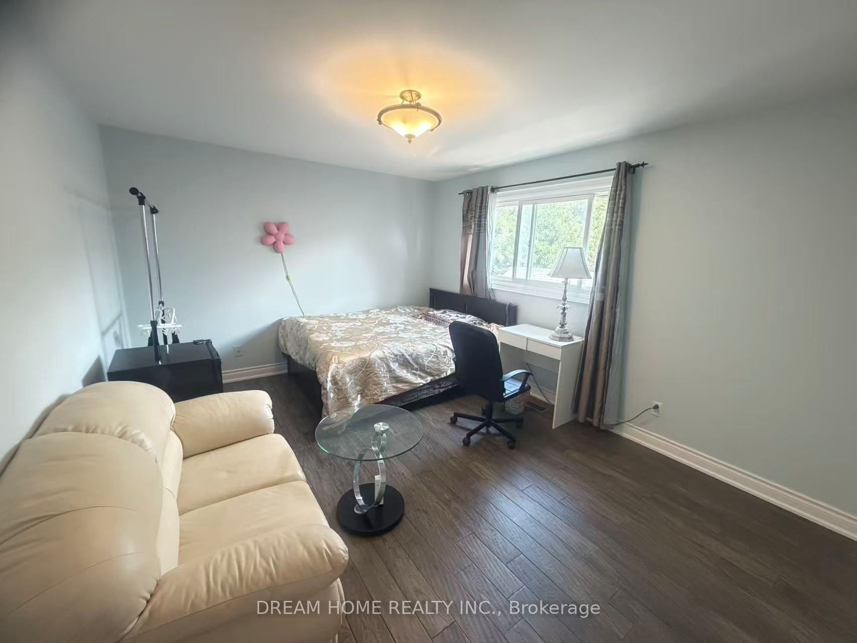 N13693788 Property Photo 2