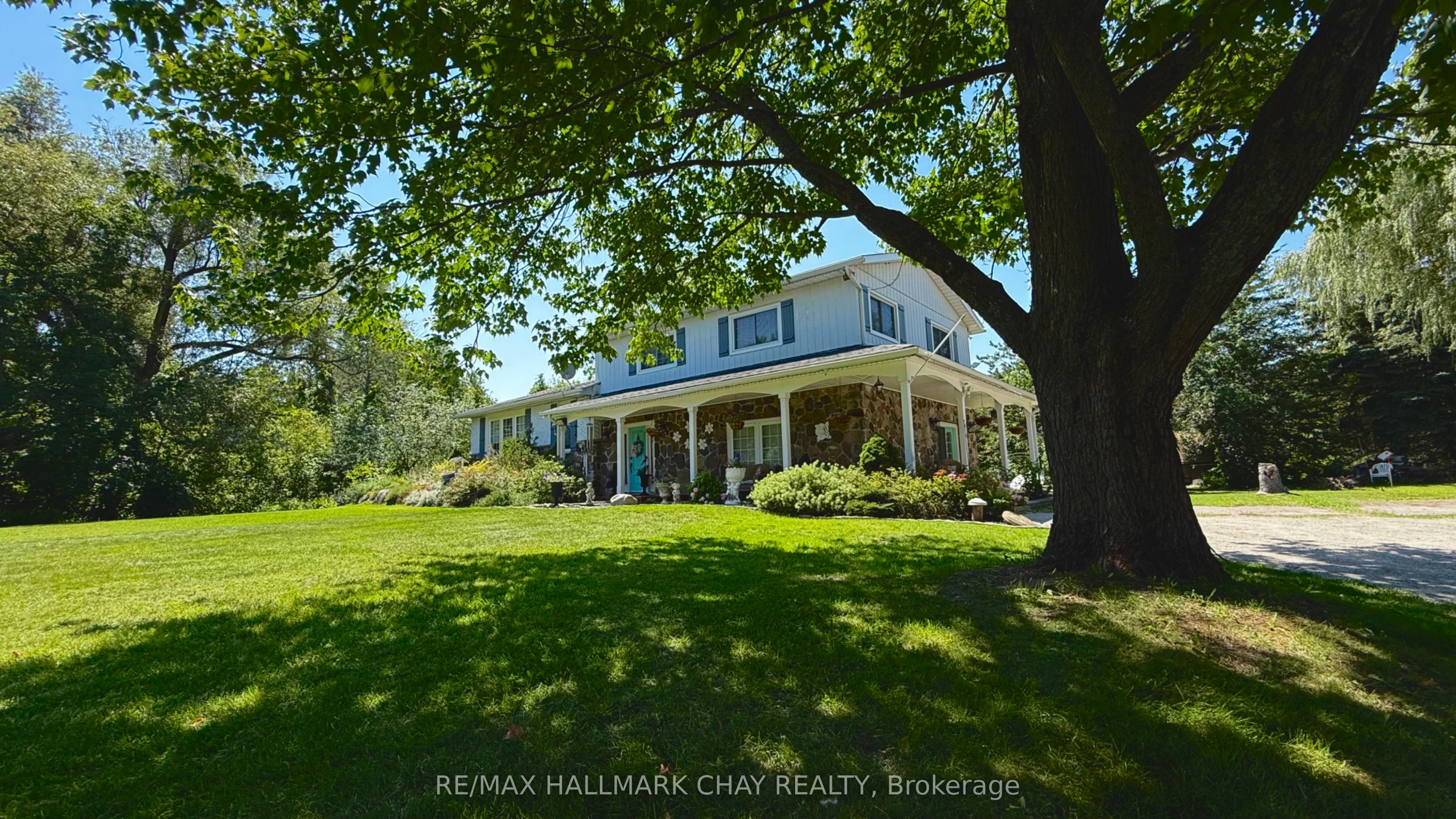 2230 Spring Street Property Photo 1