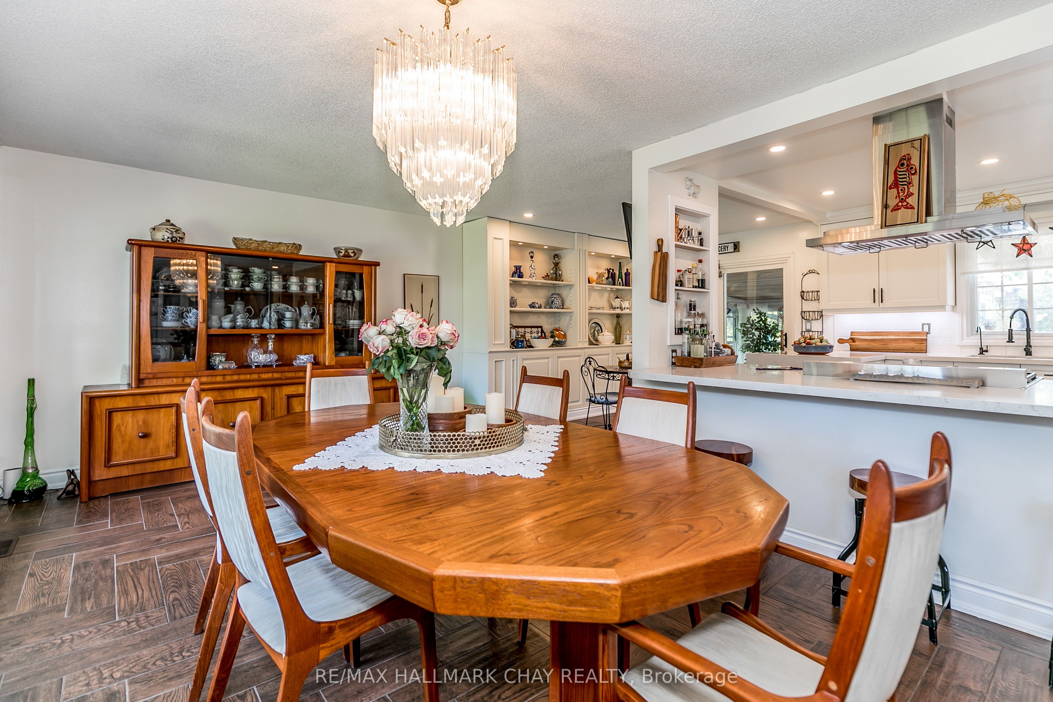 2230 Spring Street Property Photo 14