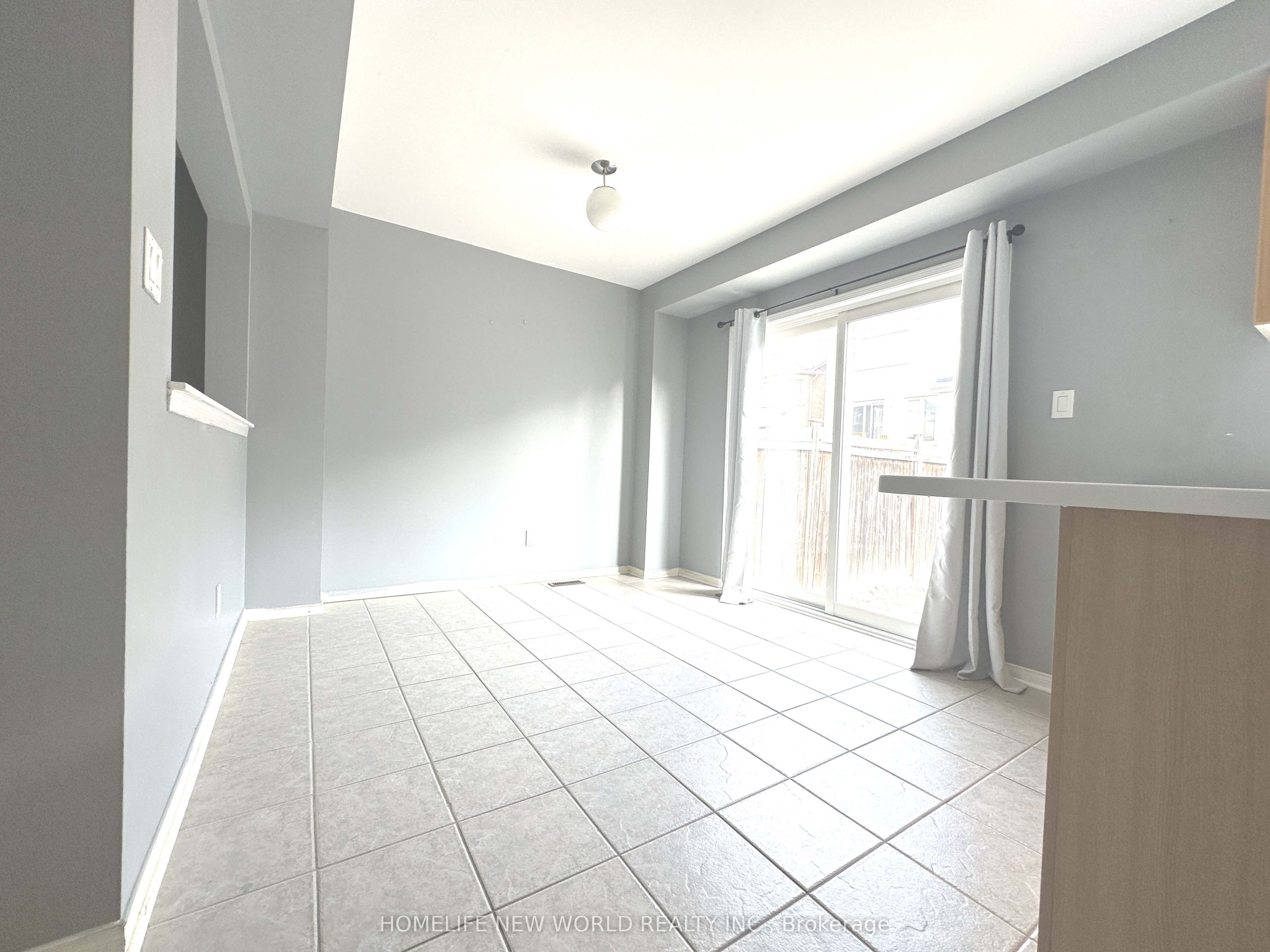 N13694236 Property Photo 6